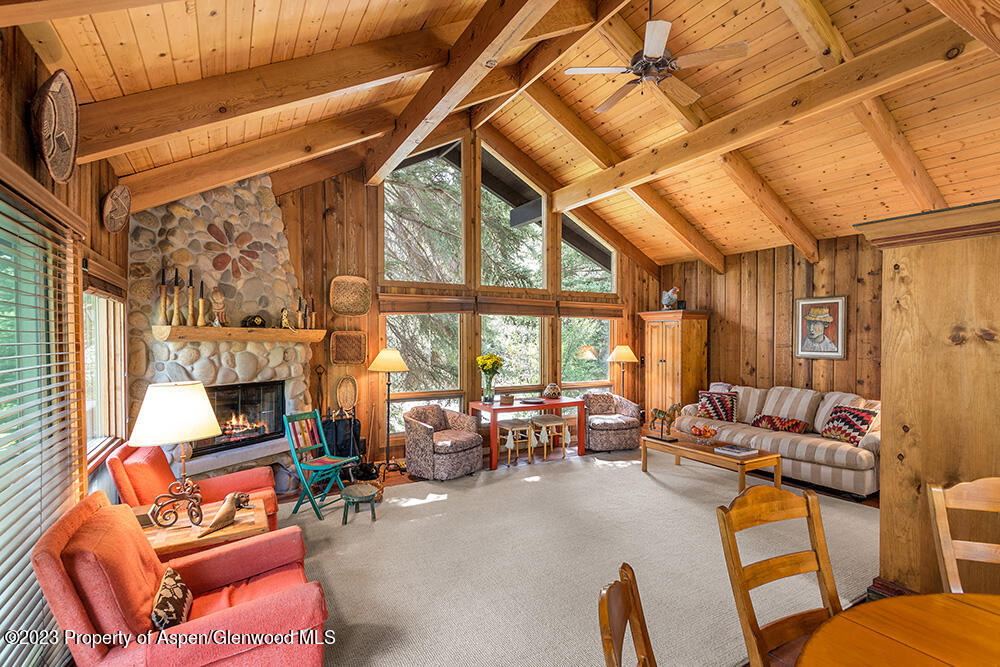 30 Smith Hill Way