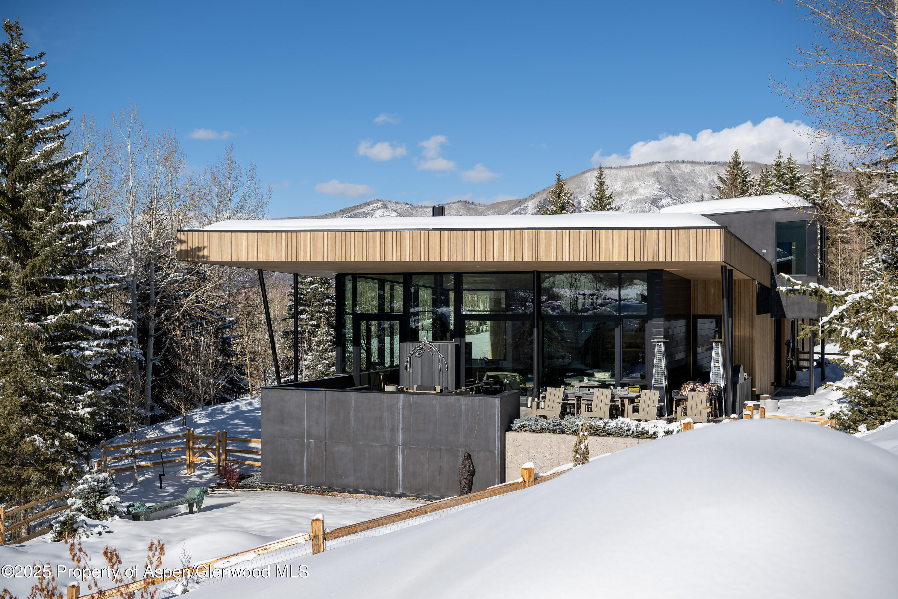 296 Glen Dee Road