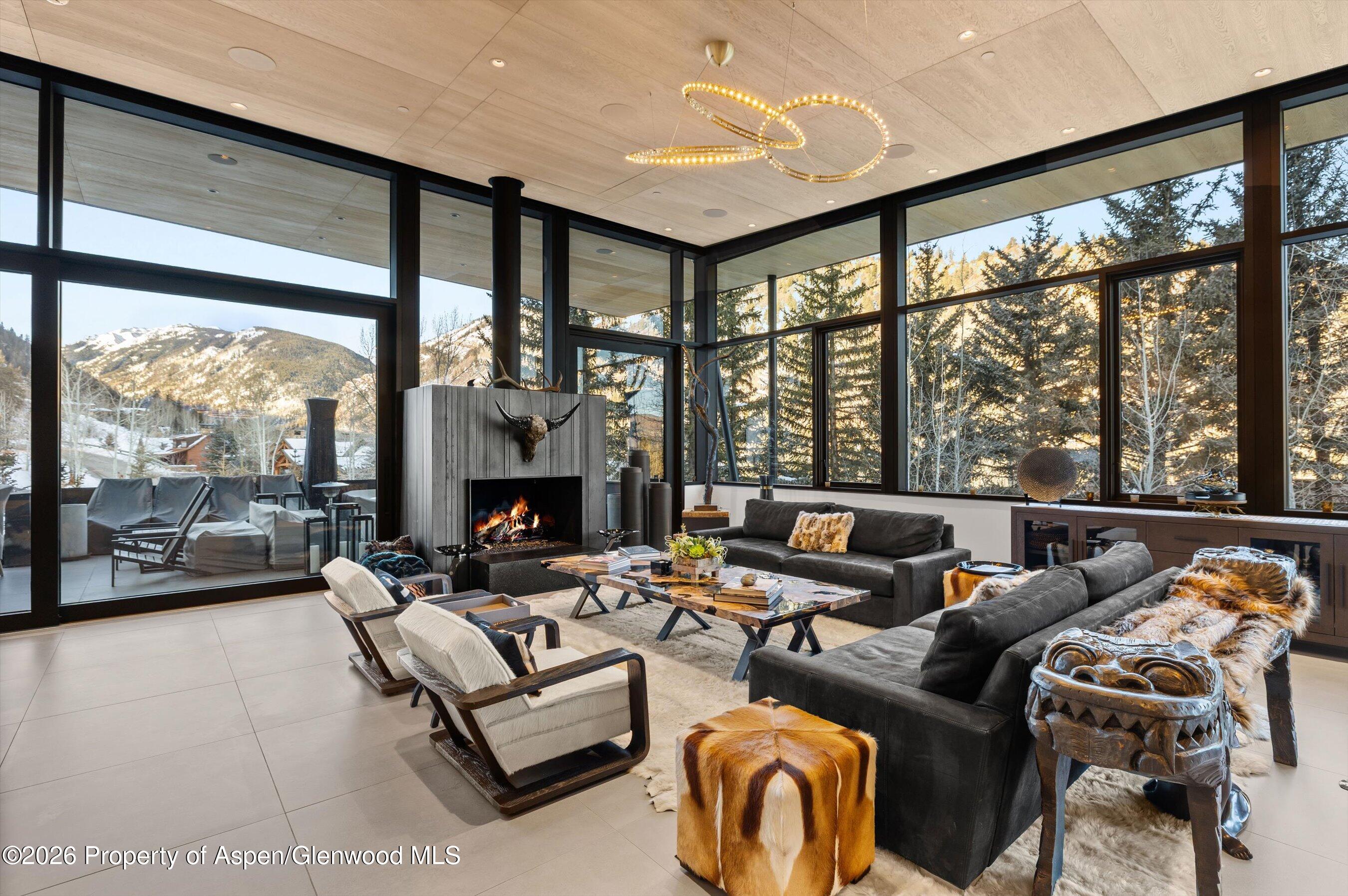296 Glen Dee Road
