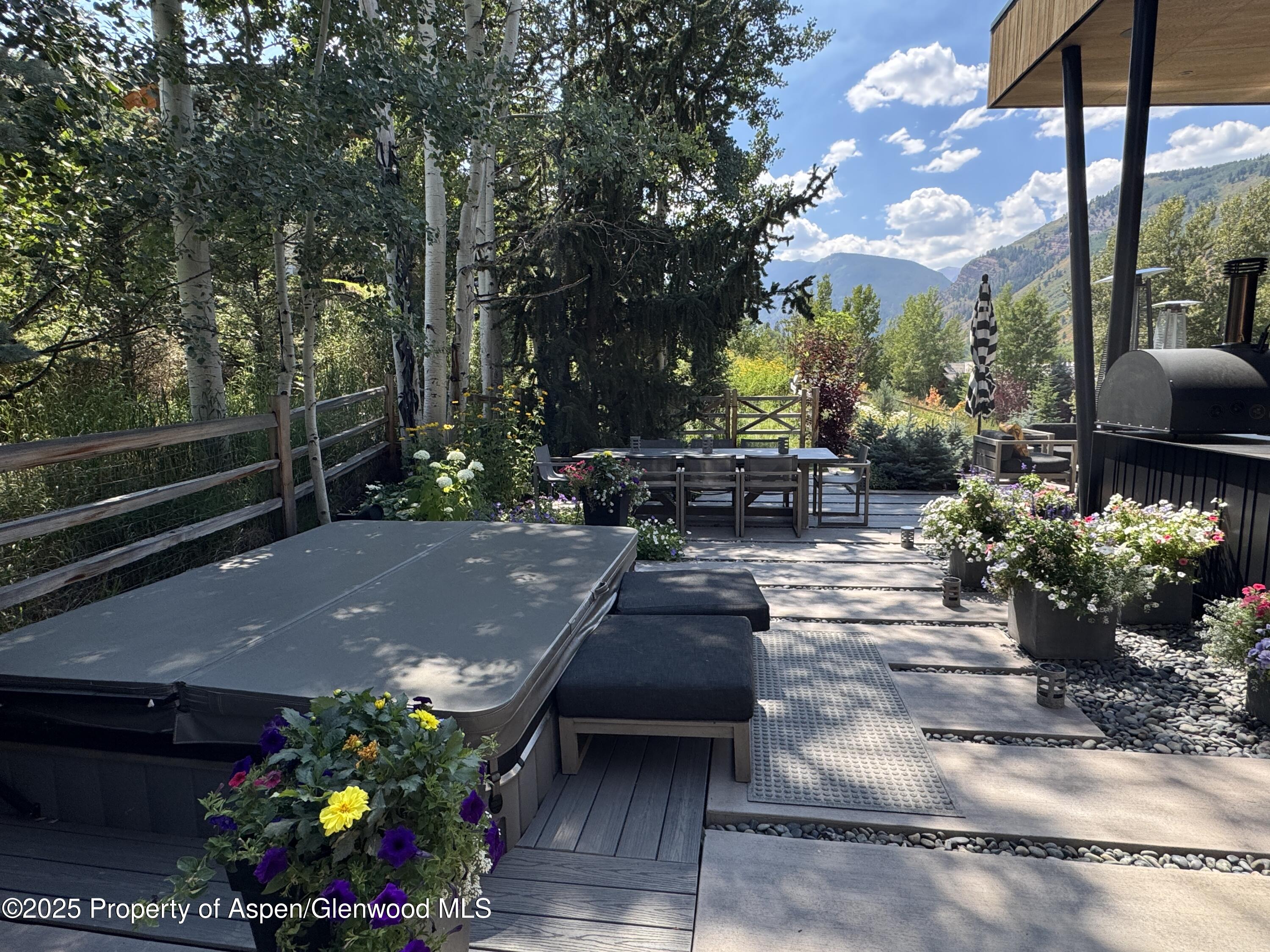 296 Glen Dee Road