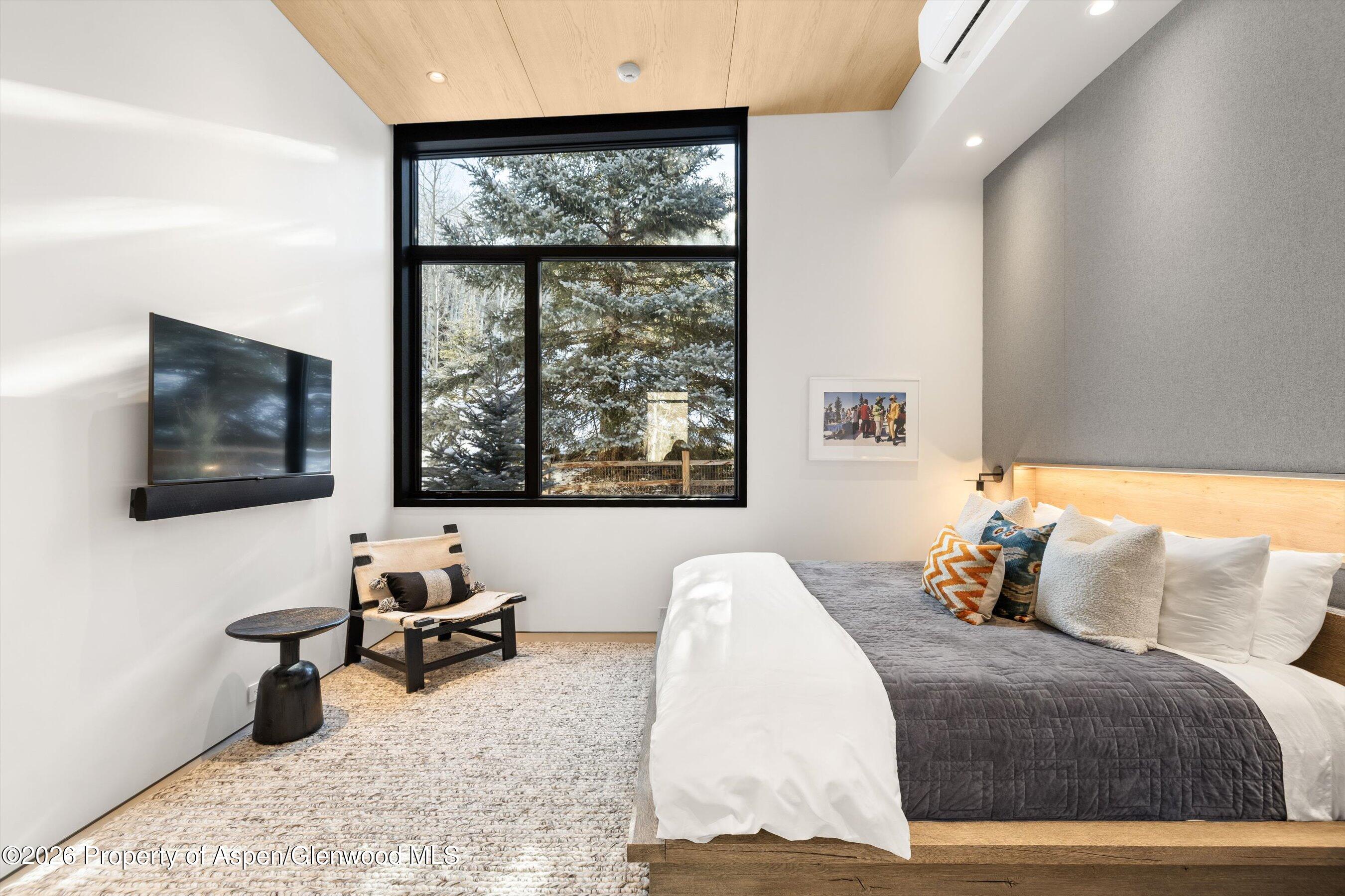 296 Glen Dee Road