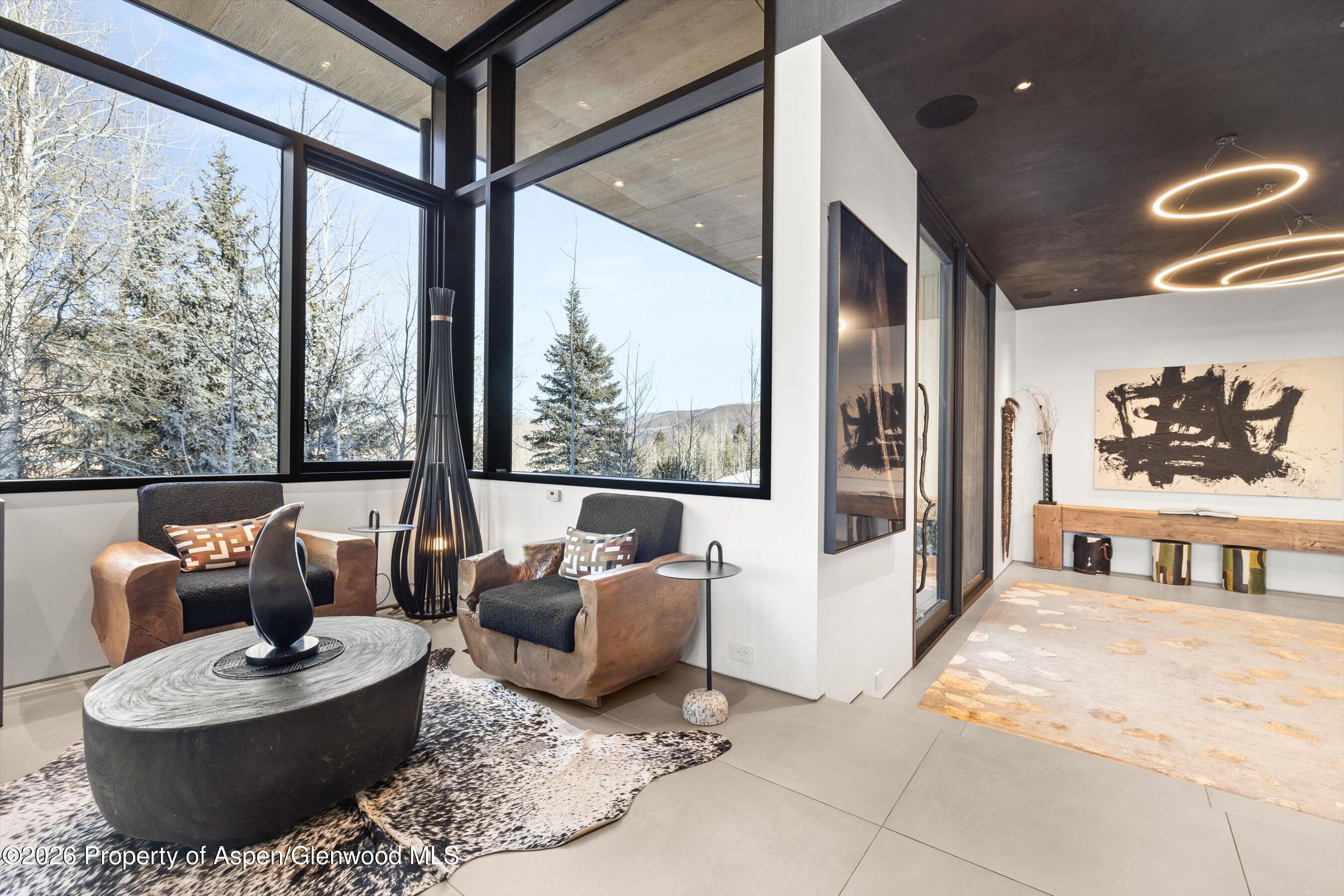 296 Glen Dee Road