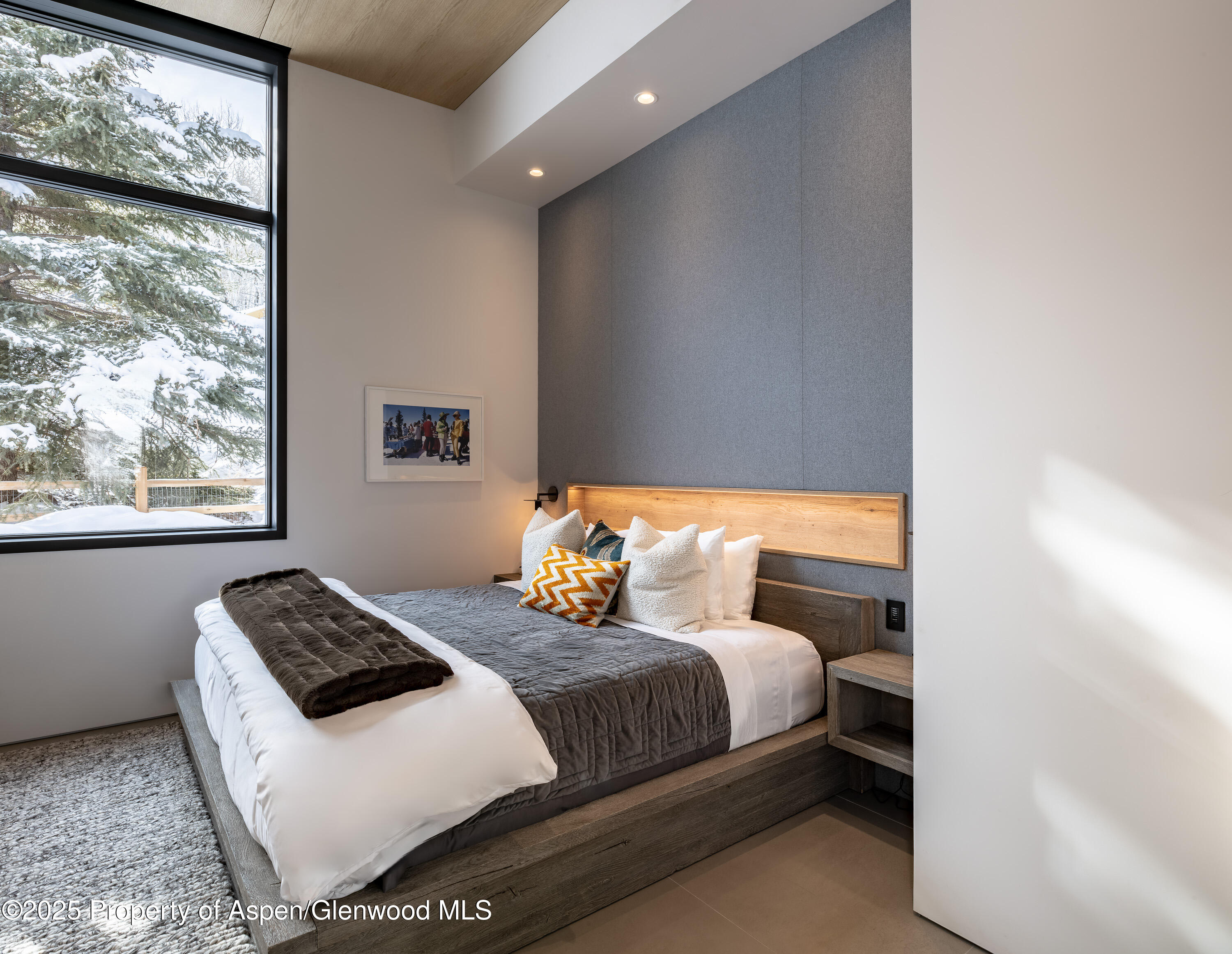 296 Glen Dee Road