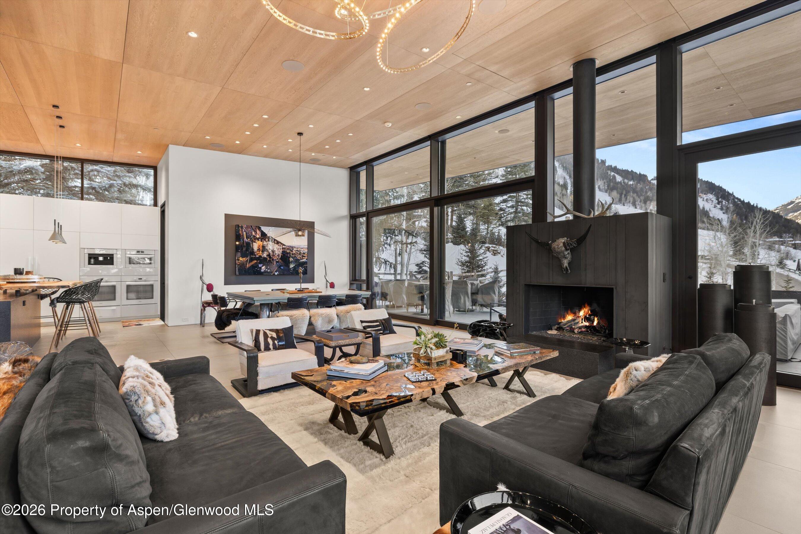 296 Glen Dee Road