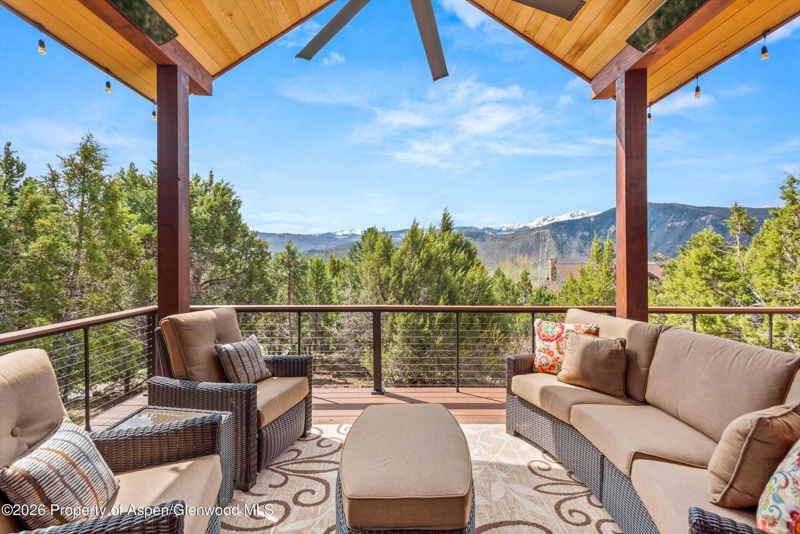 845 Hillcrest Drive