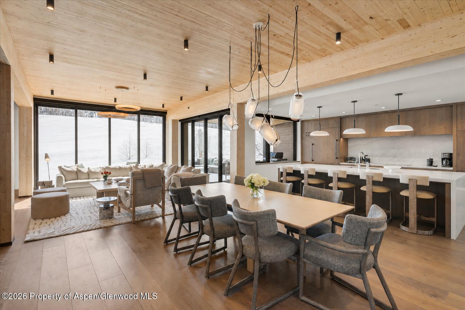 180 Wood Road 203