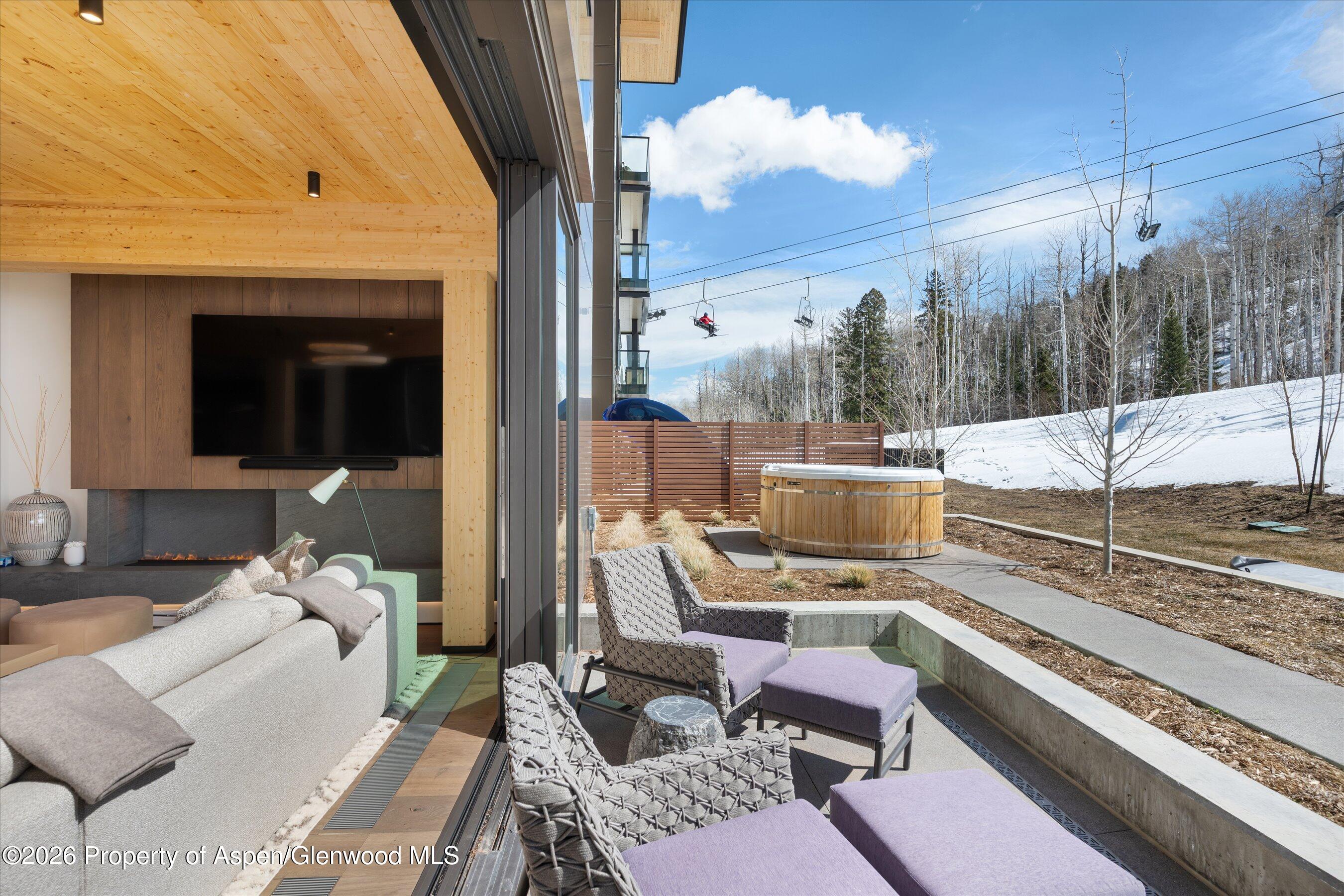 180 Wood Road 203