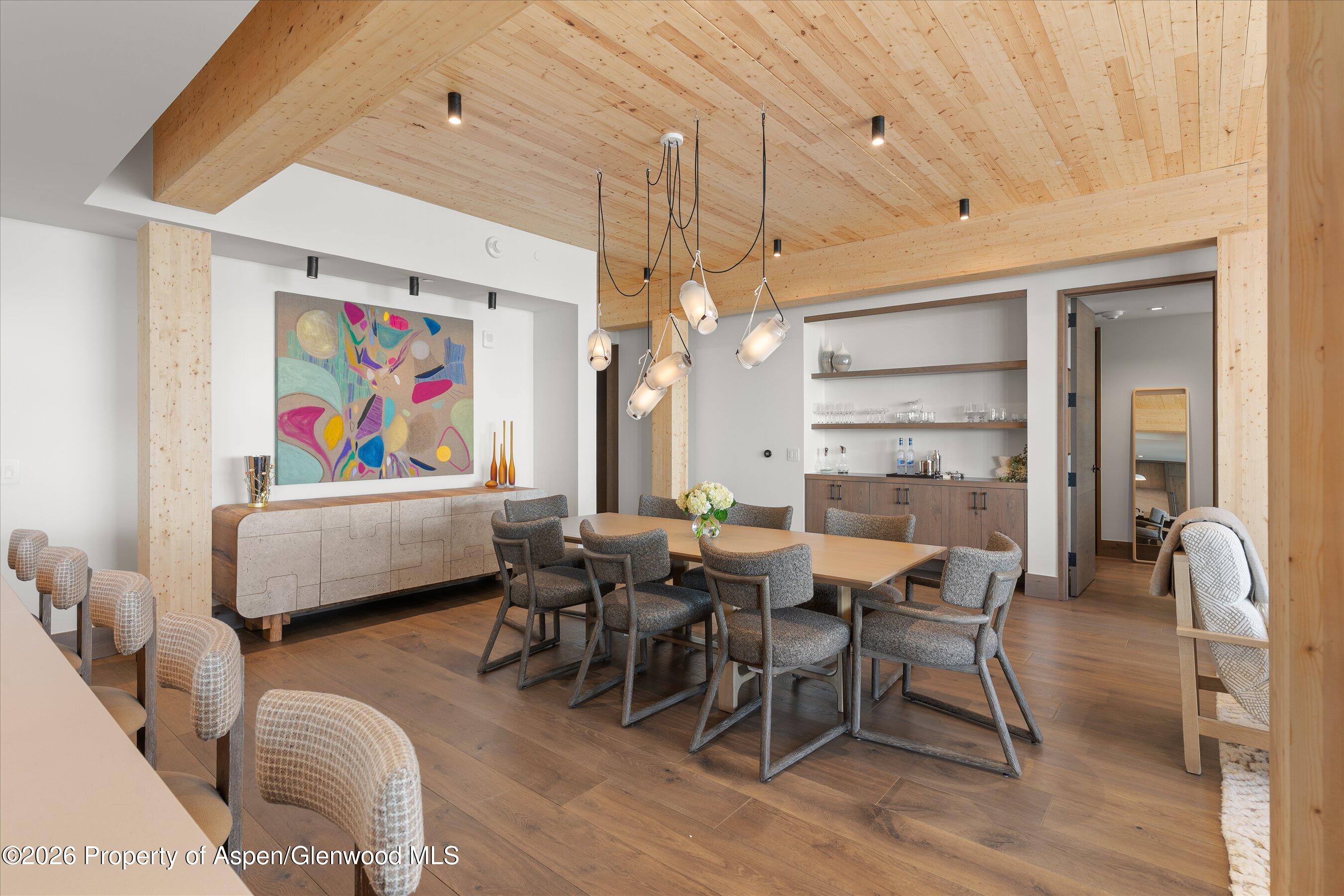 180 Wood Road 203