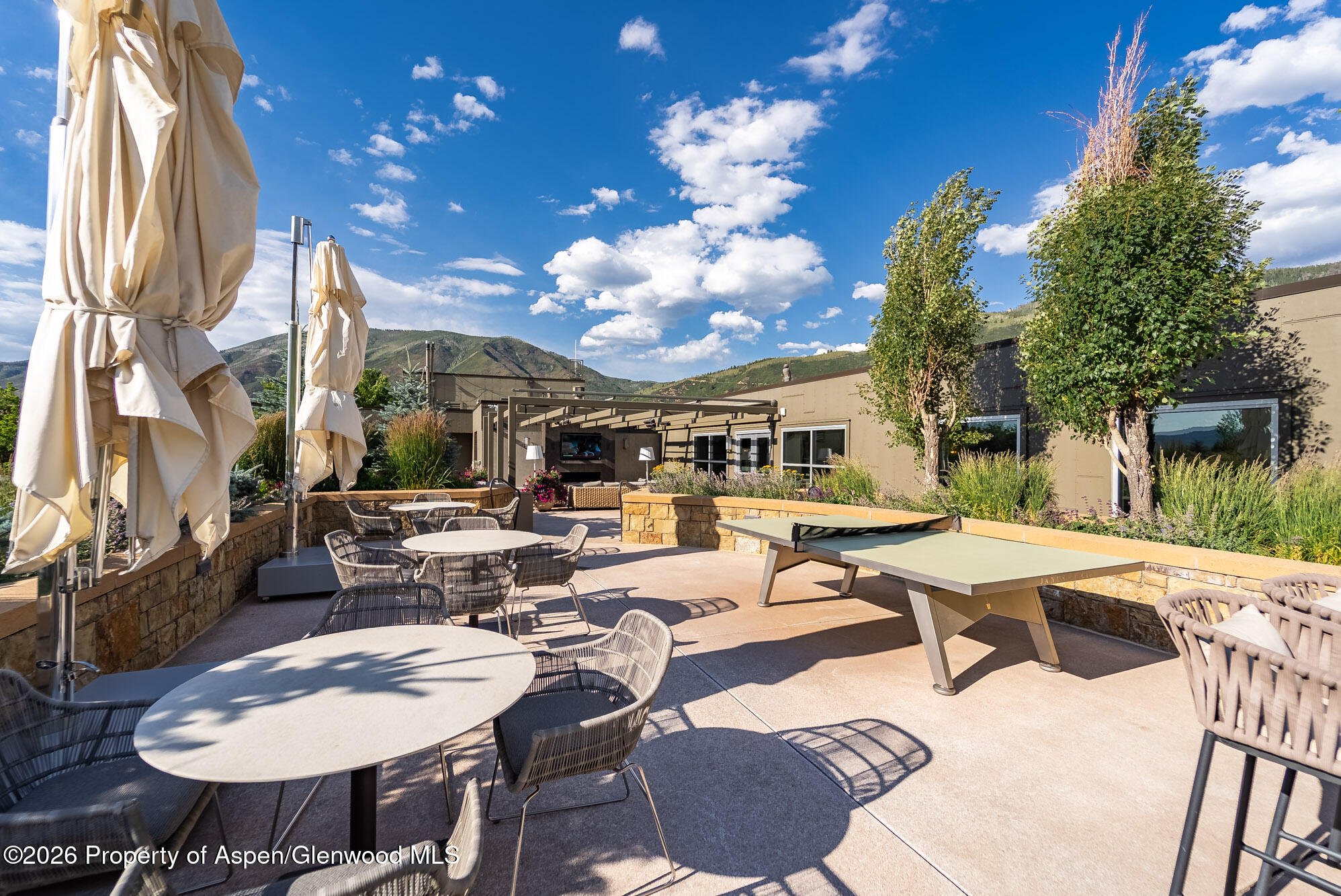 501 E Dean Street F410
