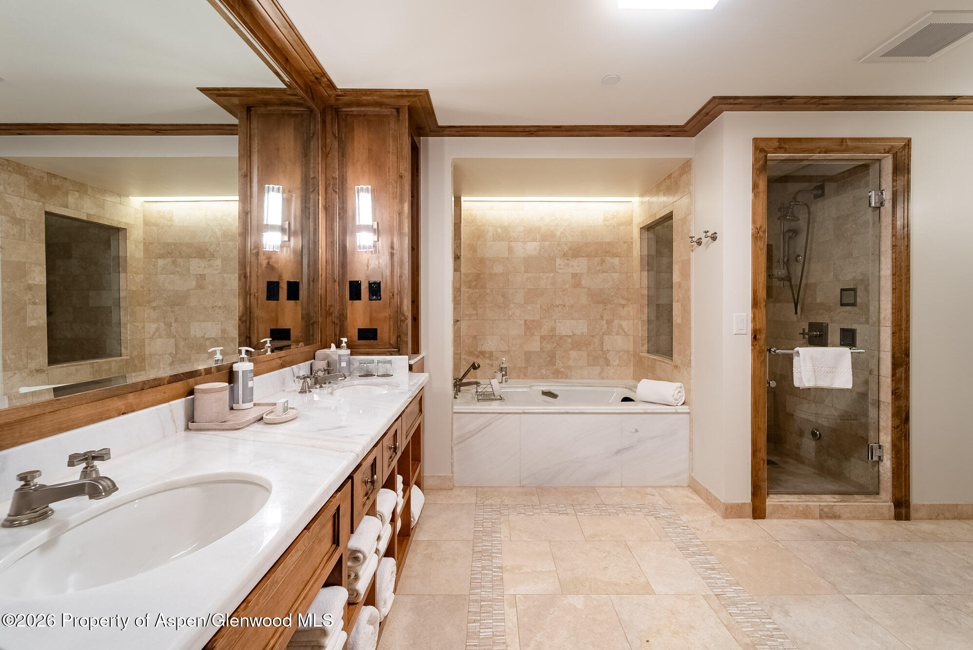 501 E Dean Street F410