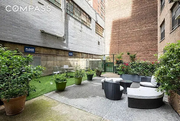 150 E 56th Street 2A