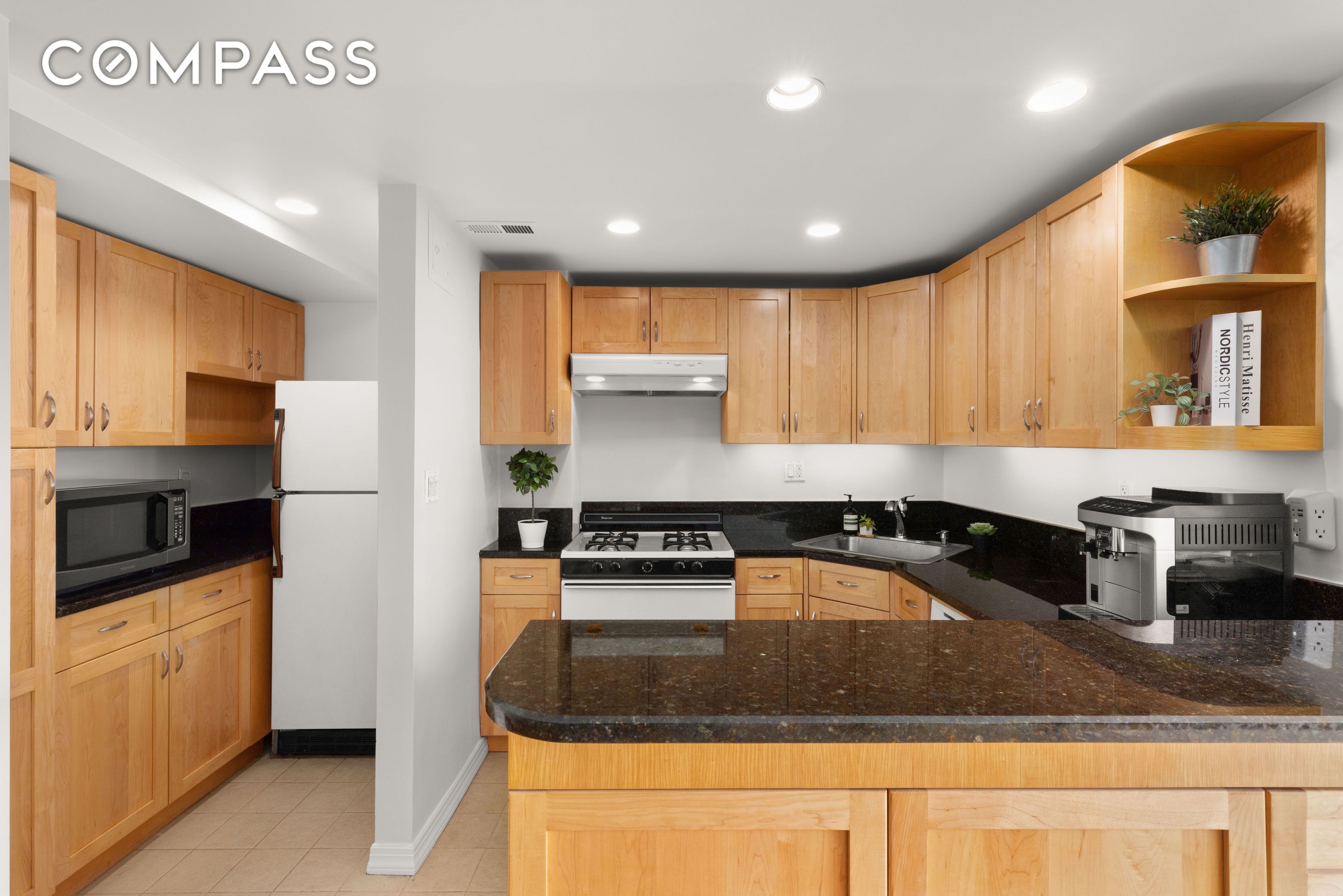 150 E 56th Street 2A
