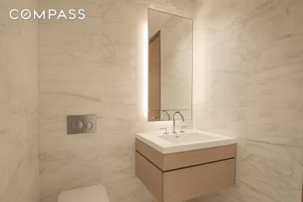 565 Broome Street N6J