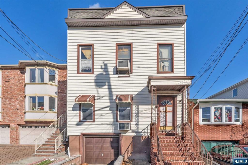 409 Sherman Place