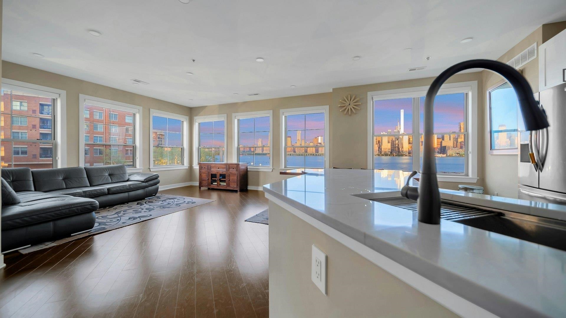 24 AVENUE AT PORT IMPERIAL Unit: 200