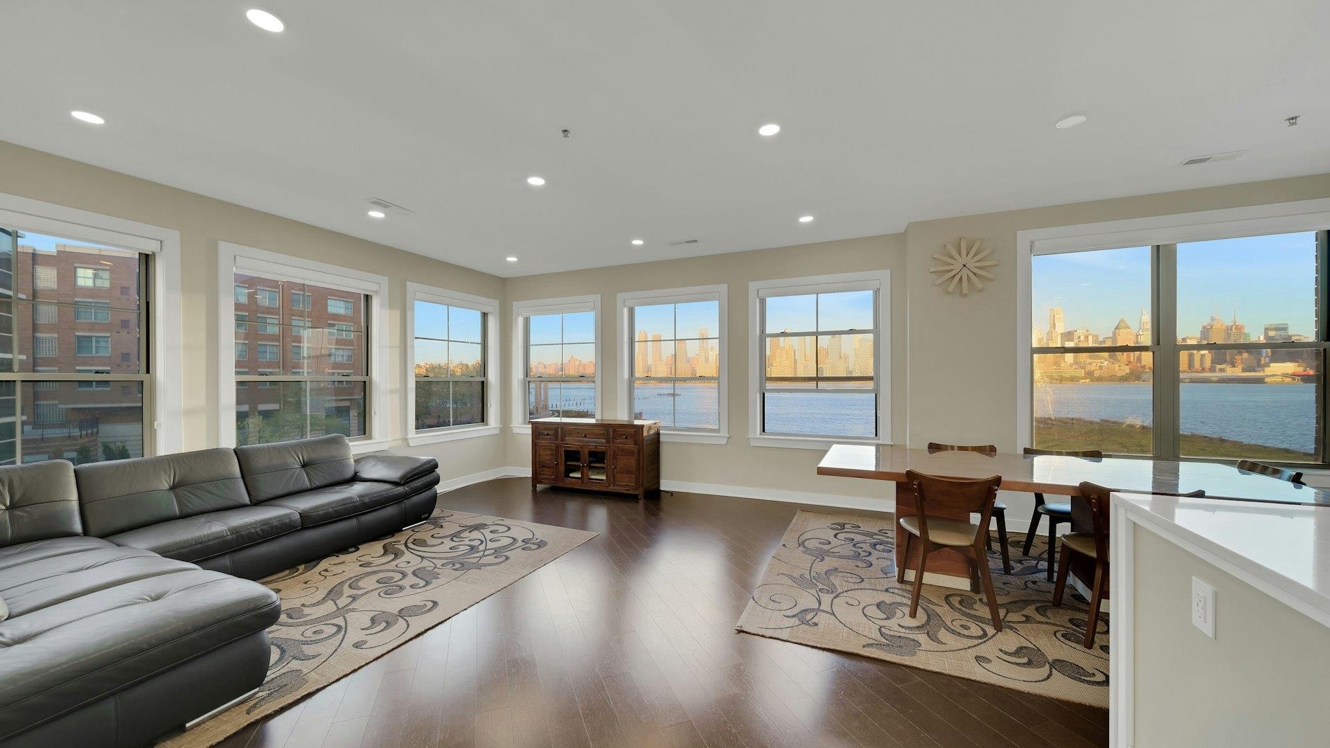 24 AVENUE AT PORT IMPERIAL Unit: 200