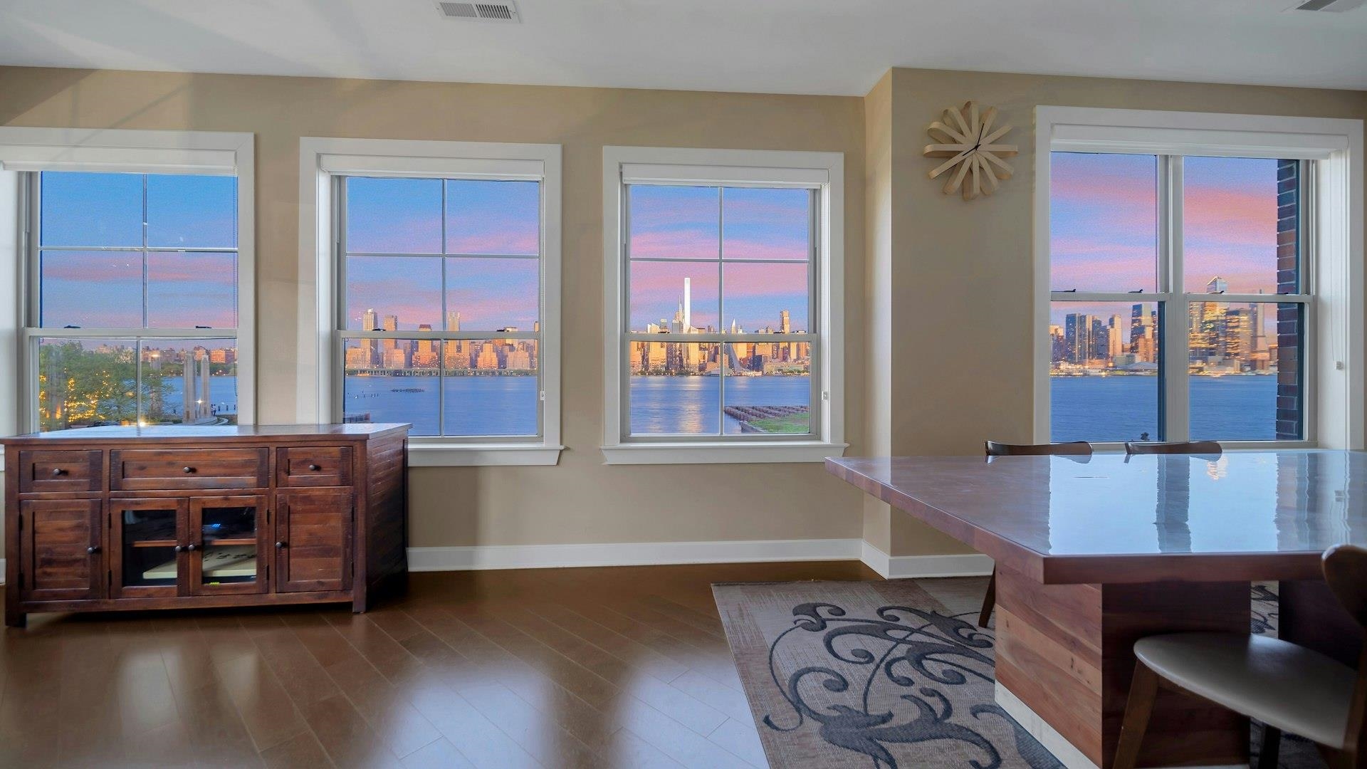 24 AVENUE AT PORT IMPERIAL Unit: 200