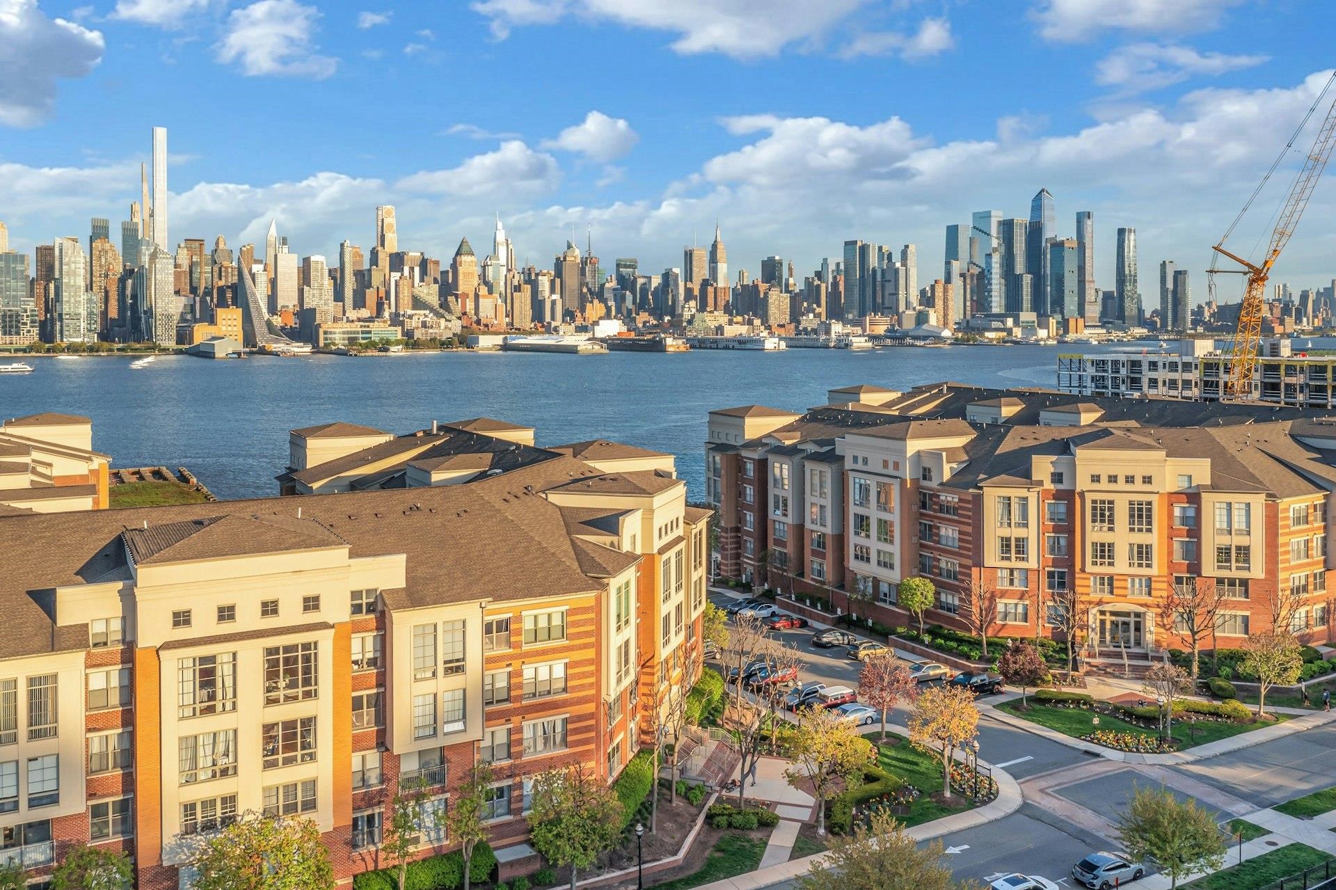 24 AVENUE AT PORT IMPERIAL Unit: 200