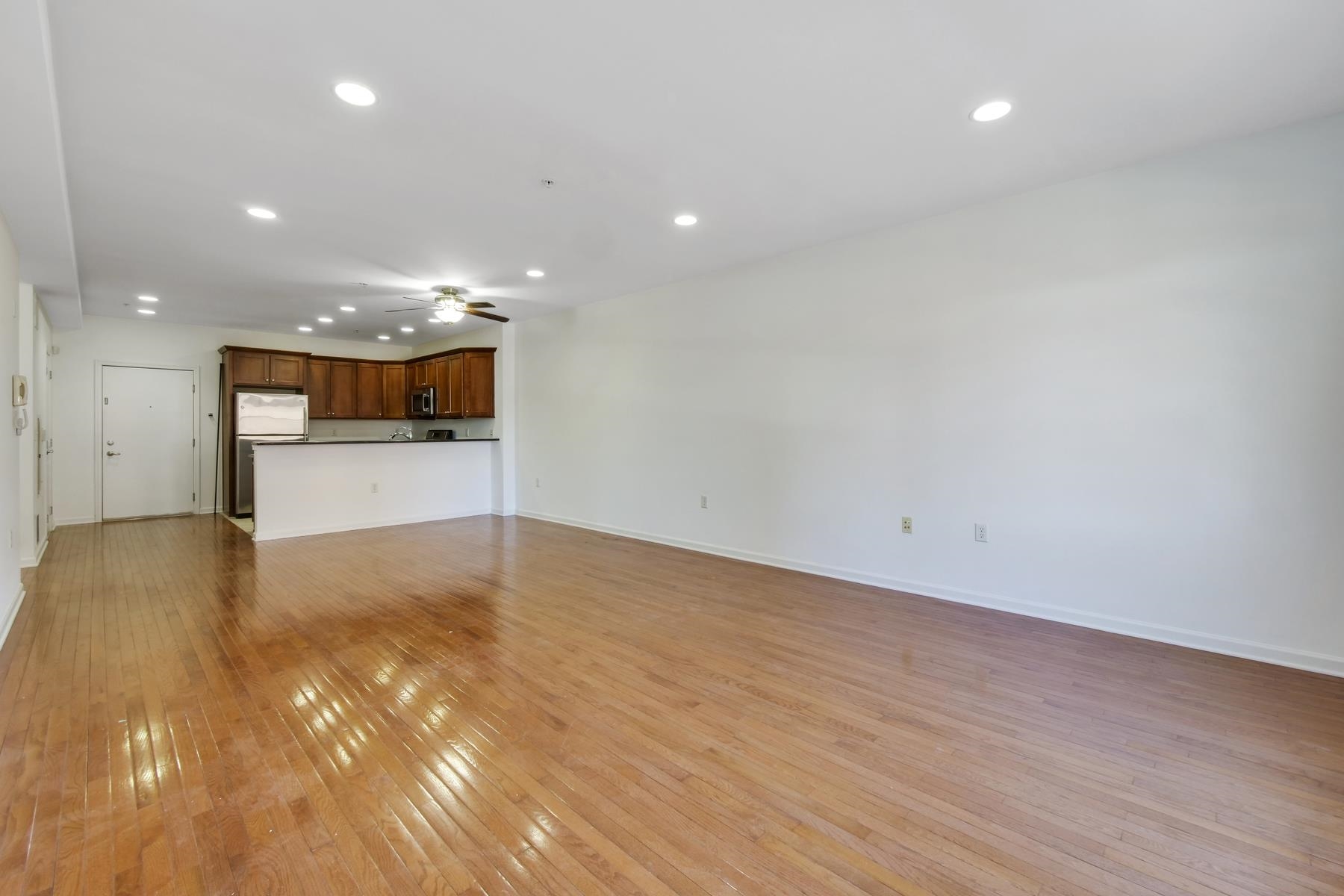 9252 KENNEDY BLVD Unit: 308