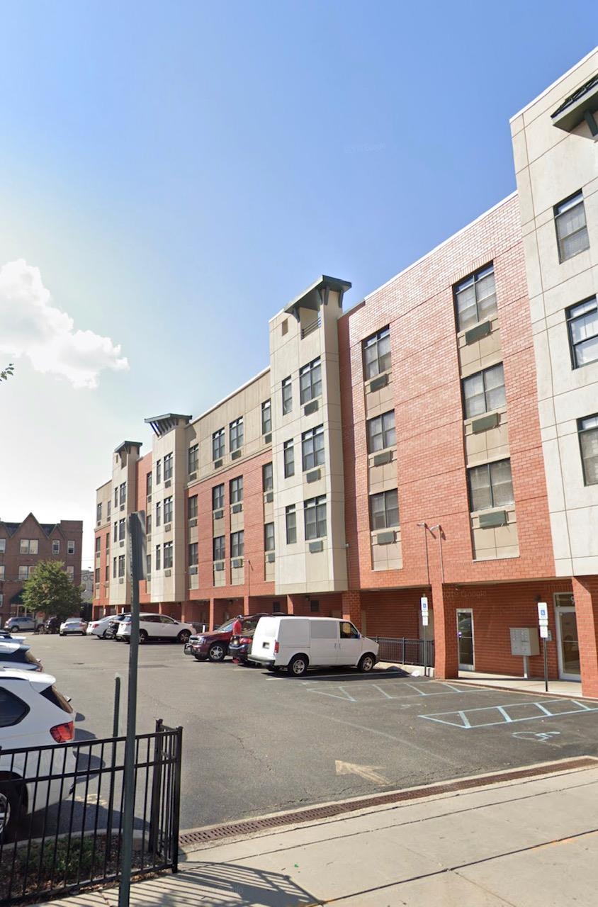 9252 KENNEDY BLVD Unit: 308