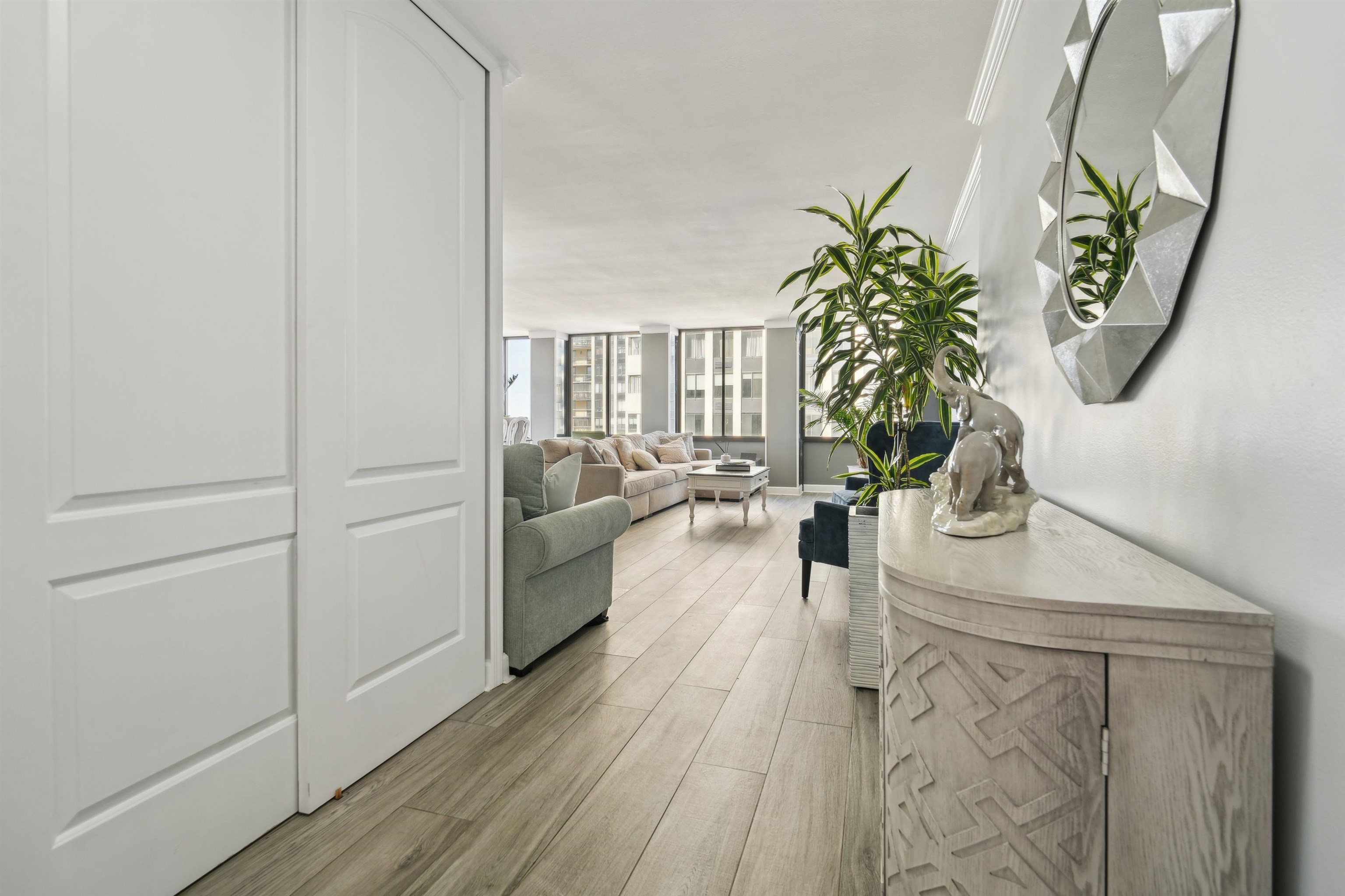 200 WINSTON DR Unit: 803