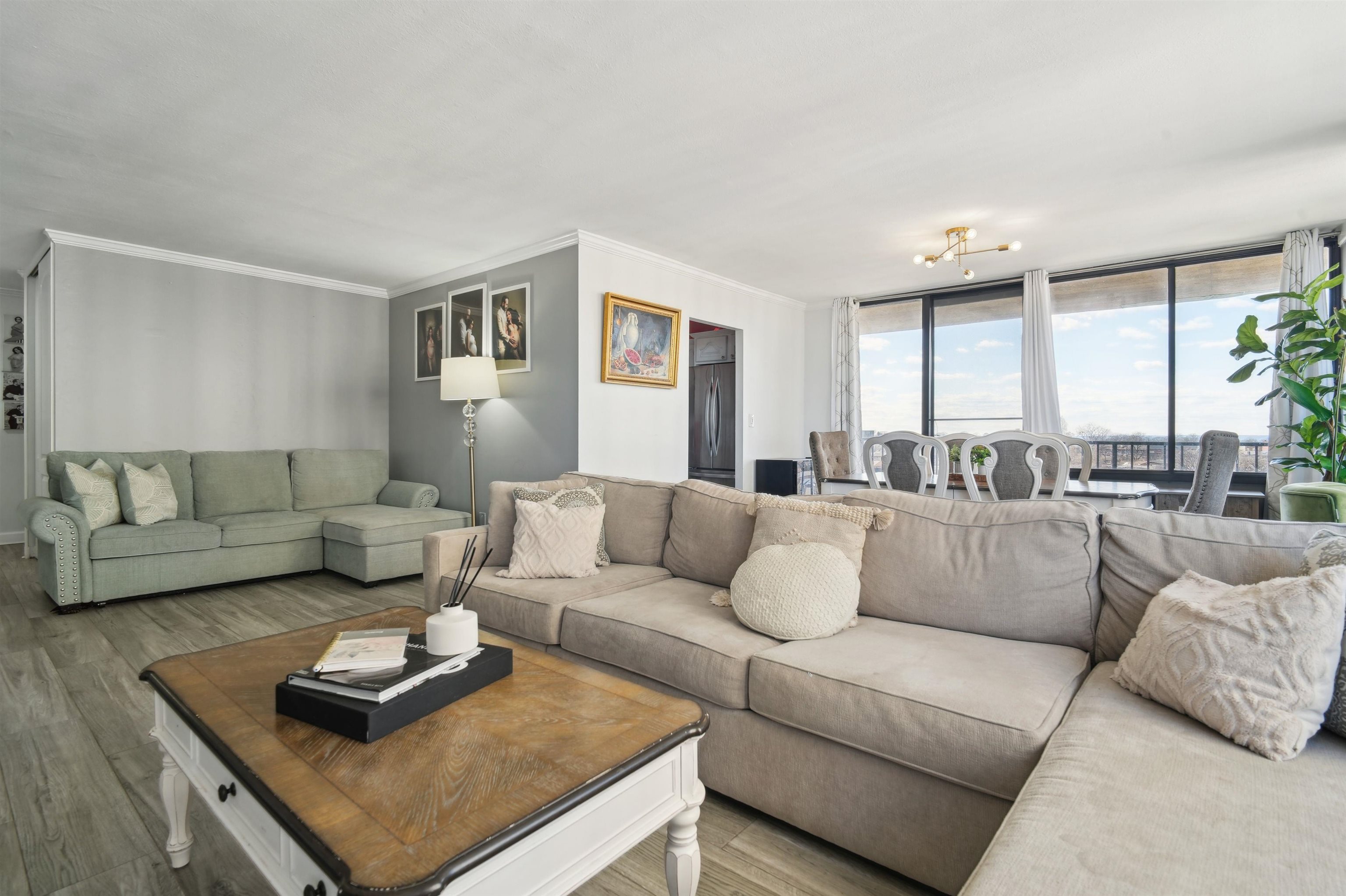 200 WINSTON DR Unit: 803