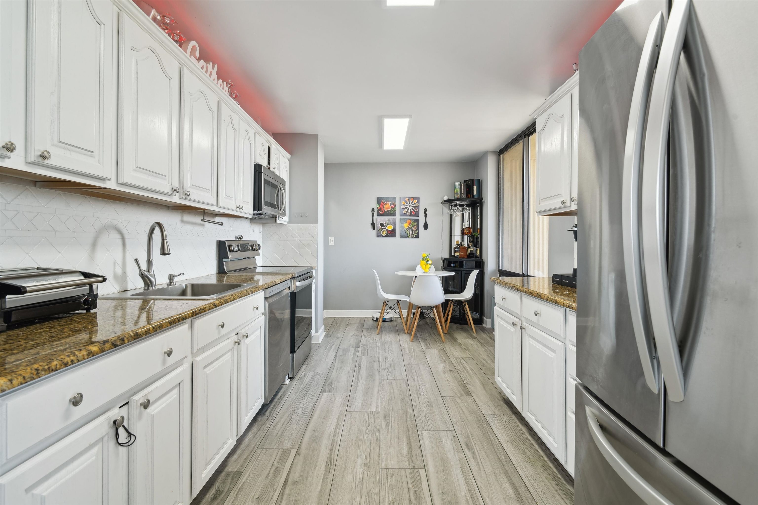 200 WINSTON DR Unit: 803