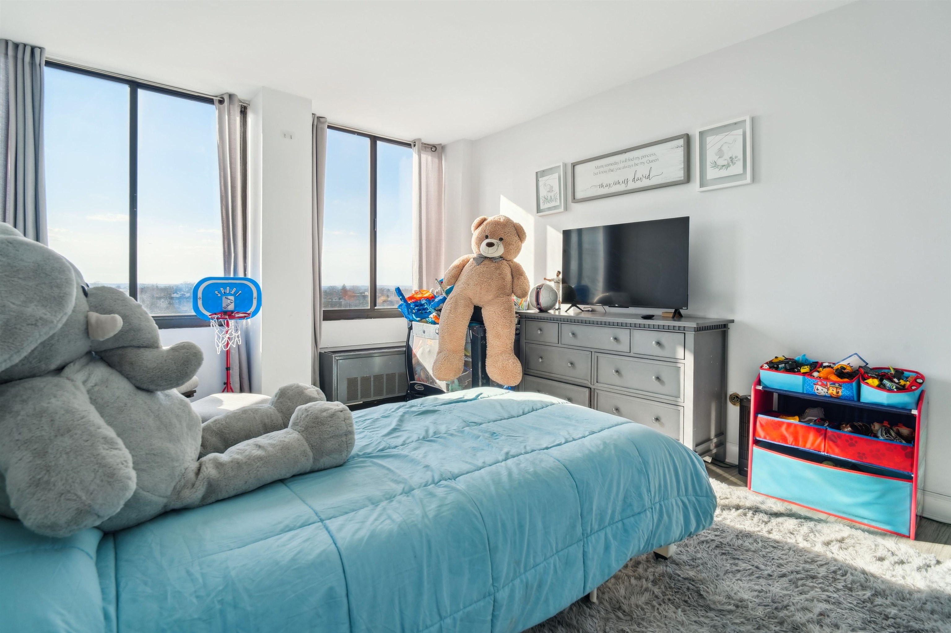 200 WINSTON DR Unit: 803