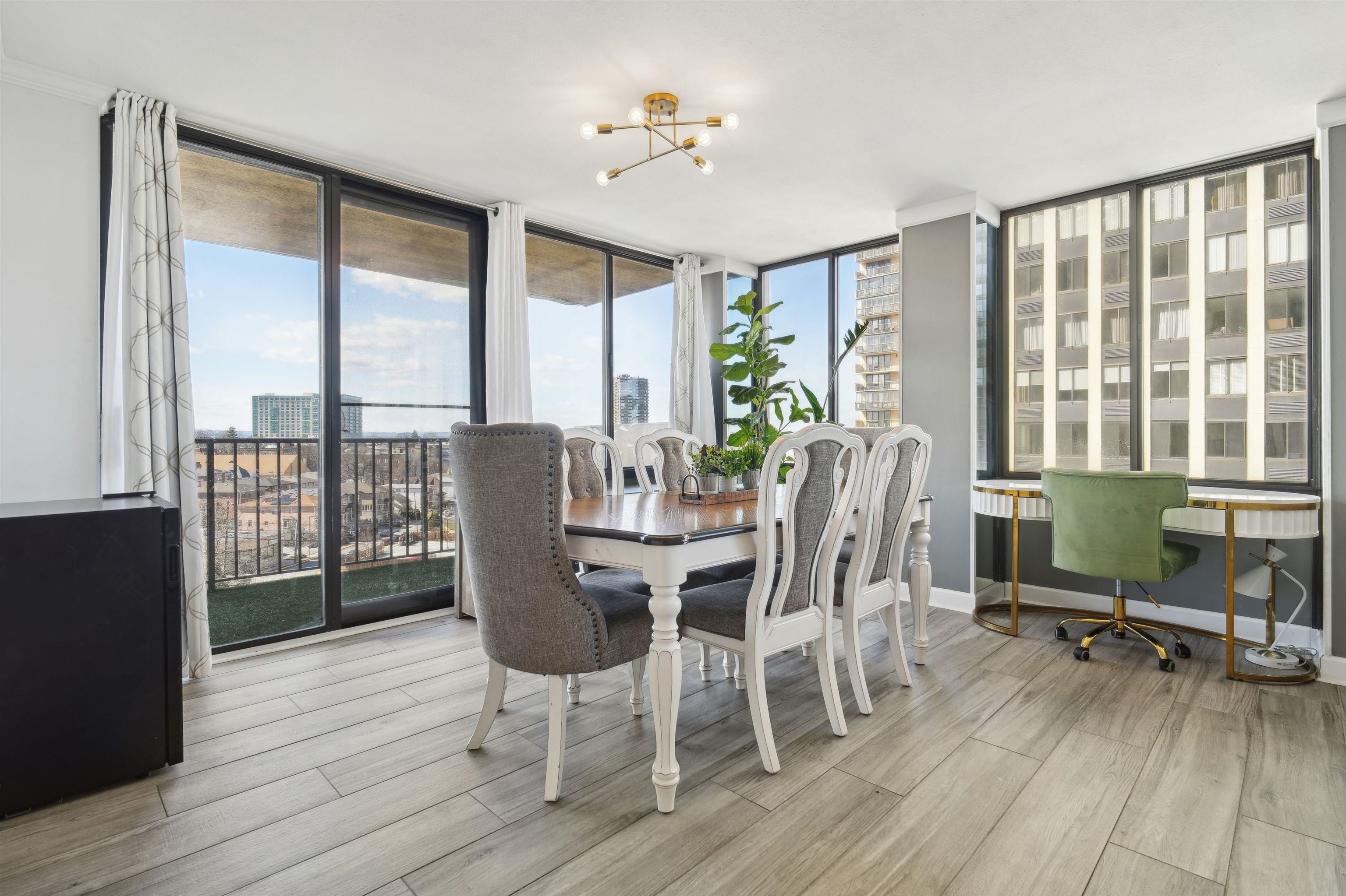 200 WINSTON DR Unit: 803