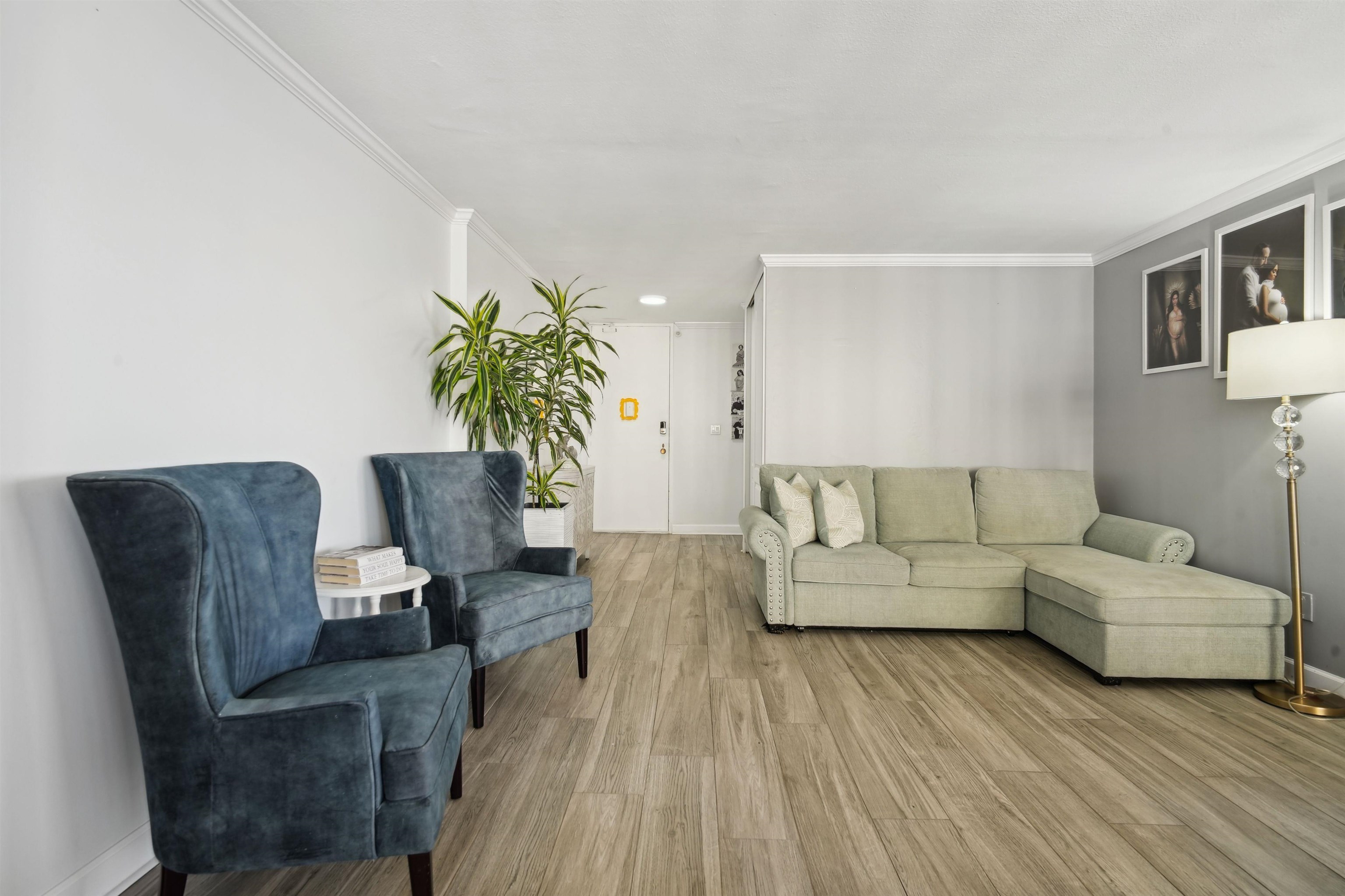 200 WINSTON DR Unit: 803