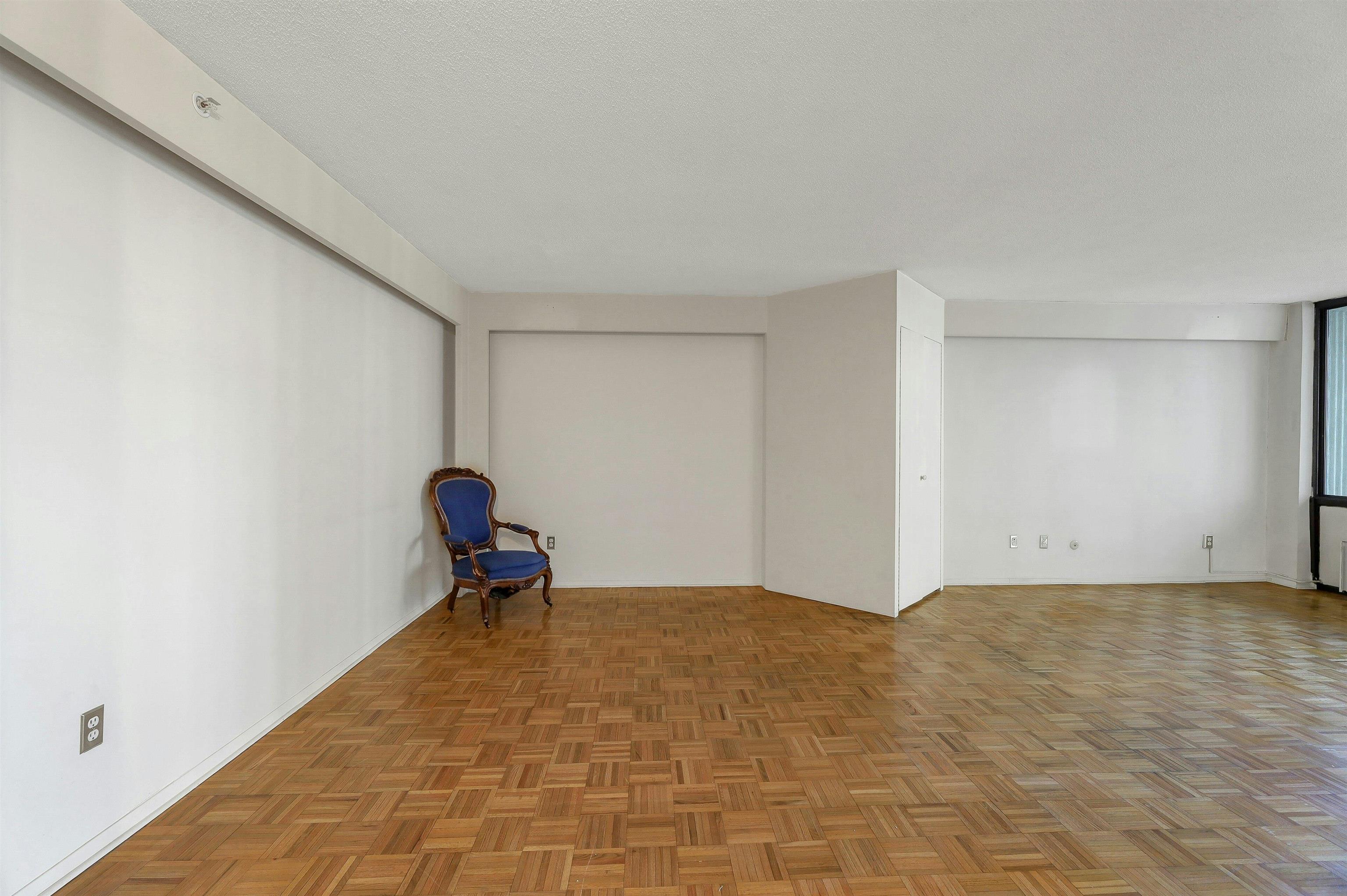 200 WINSTON DR Unit: 421