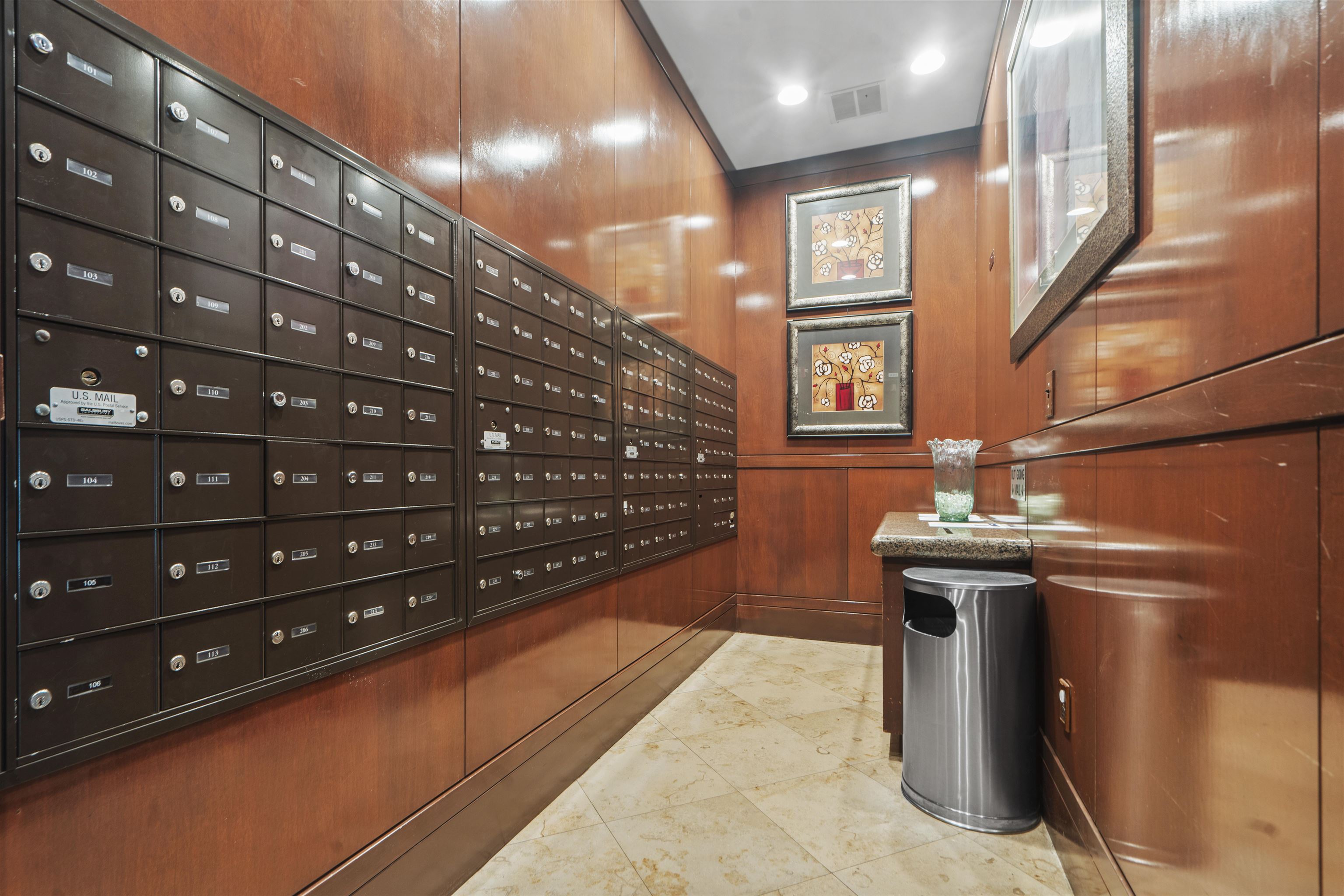 22 AVENUE AT PORT IMPERIAL Unit: 417