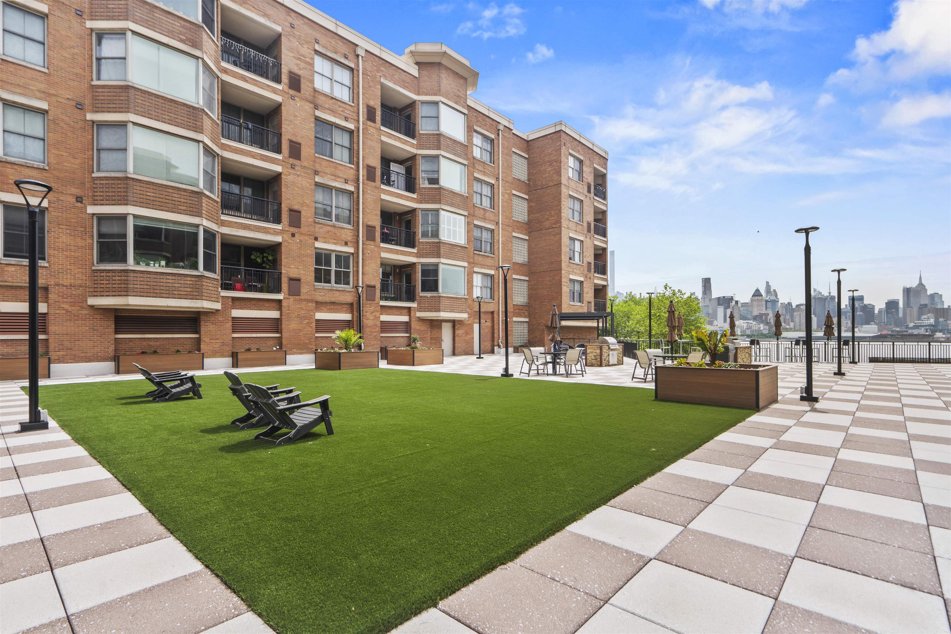 22 AVENUE AT PORT IMPERIAL Unit: 417