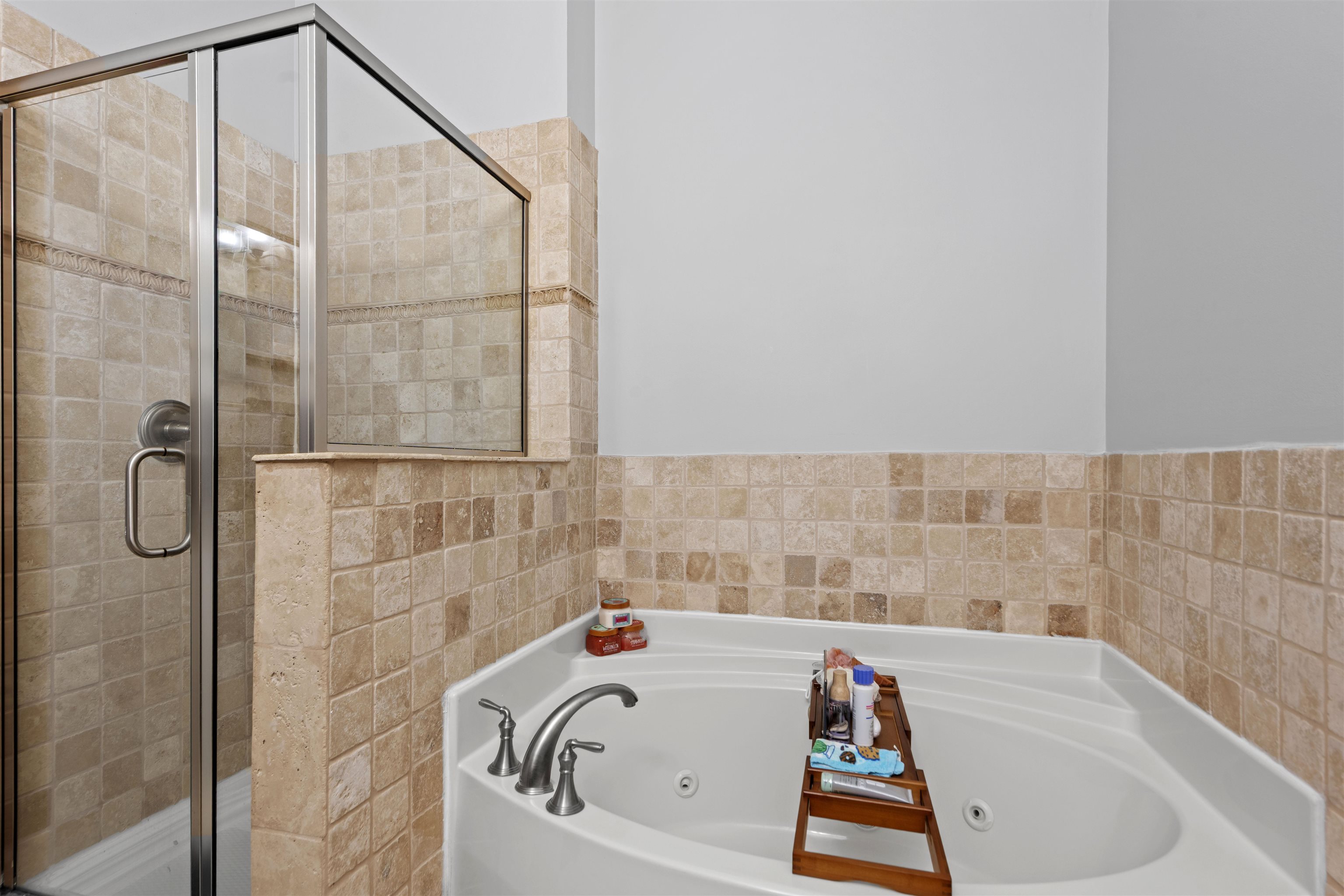 22 AVENUE AT PORT IMPERIAL Unit: 417