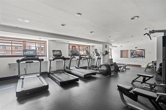 22 AVENUE AT PORT IMPERIAL Unit: 417