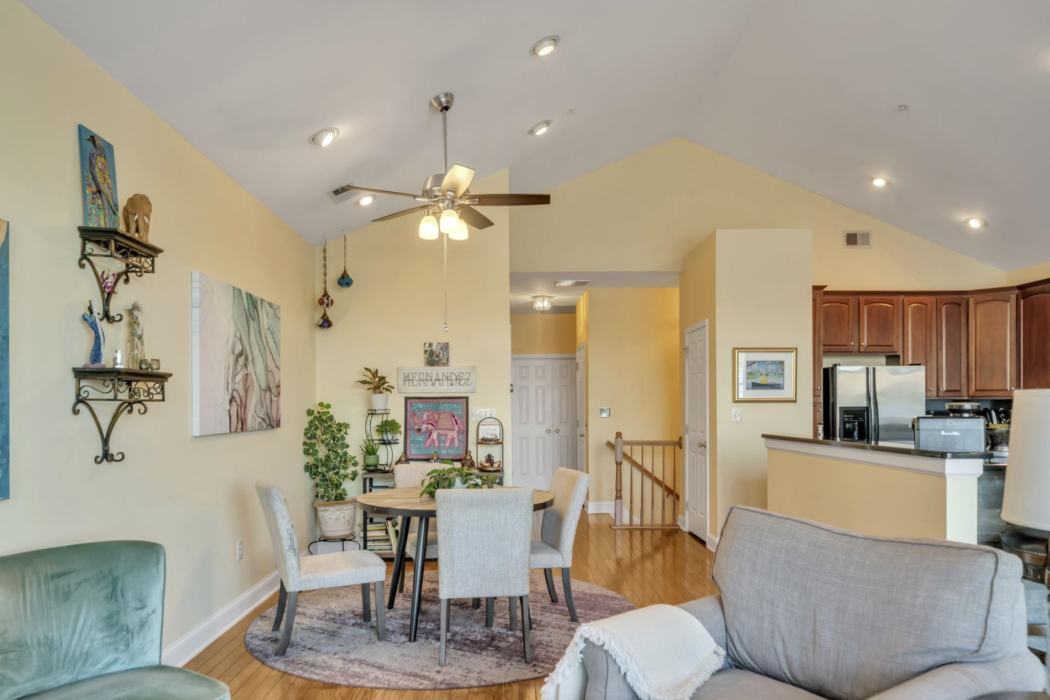 35 LYDIA DR