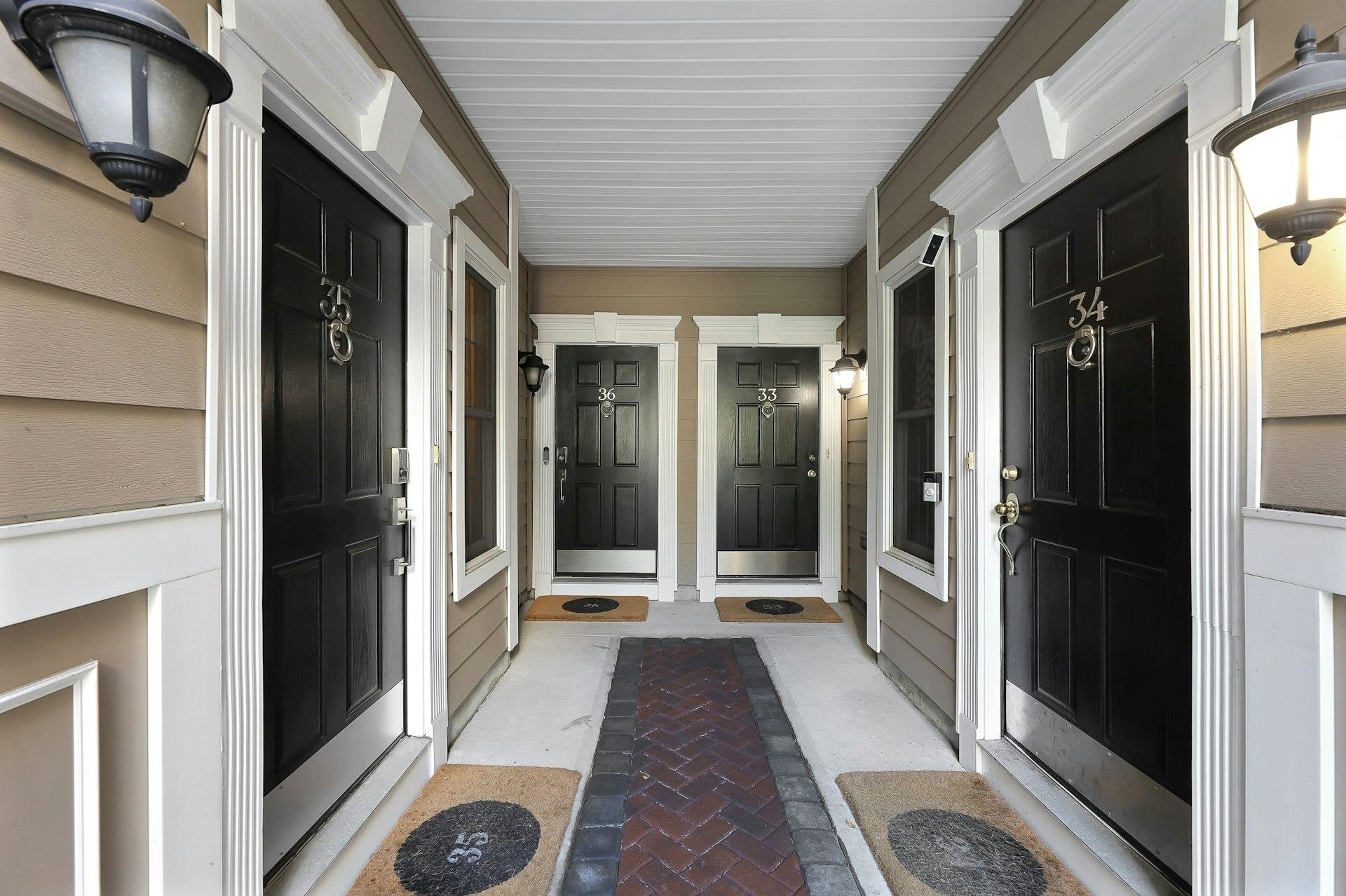 35 LYDIA DR
