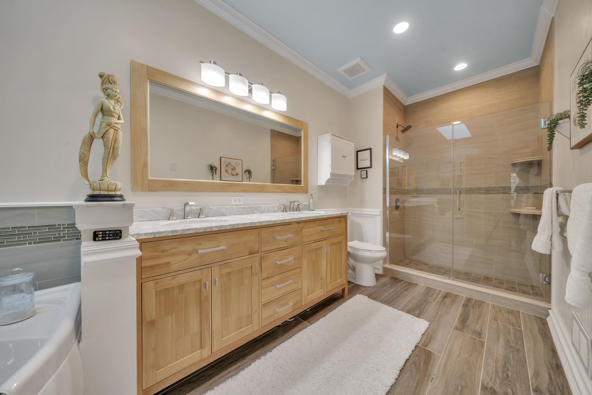 35 LYDIA DR