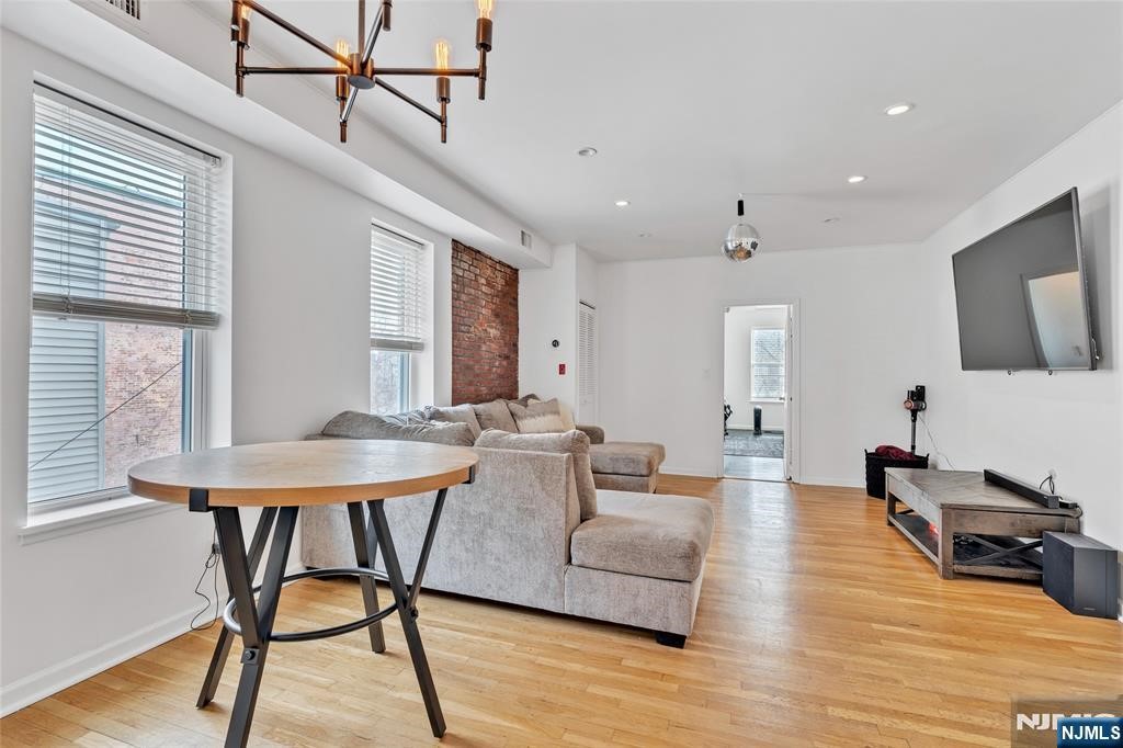 310 Palisade Avenue 301