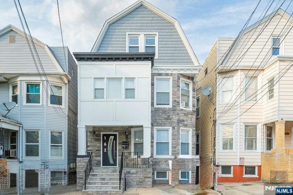 162 Glenwood Avenue