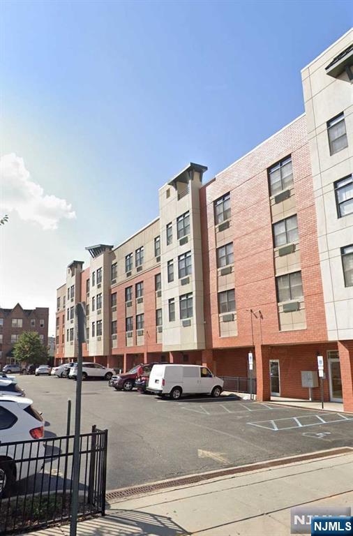 9252 Kennedy Boulevard 308