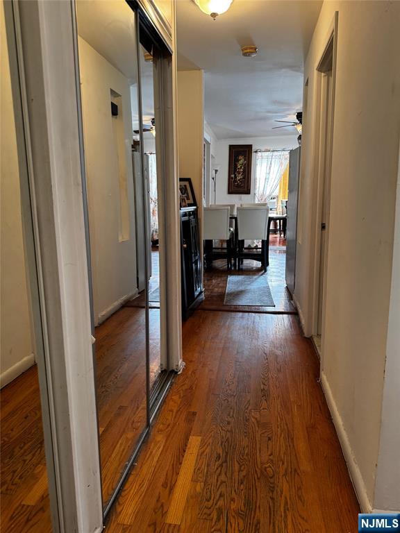 300 Delano Place