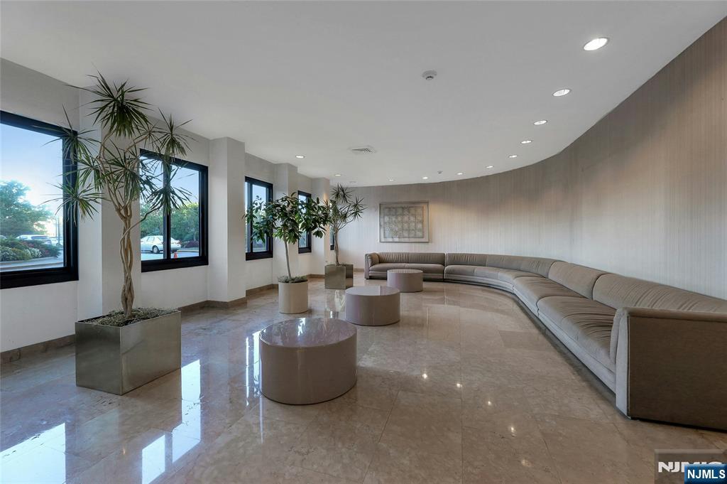 200 Winston Drive 421