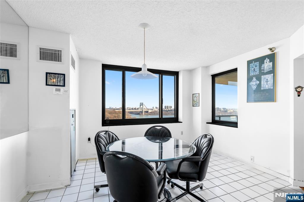 1512 Palisade Avenue 7H