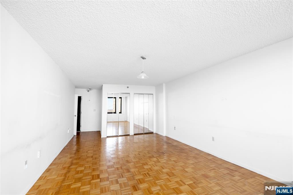 1512 Palisade Avenue 7H