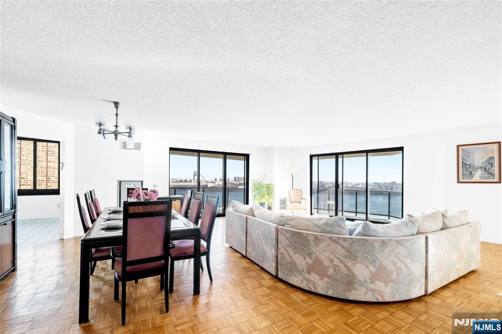 1512 Palisade Avenue 7H