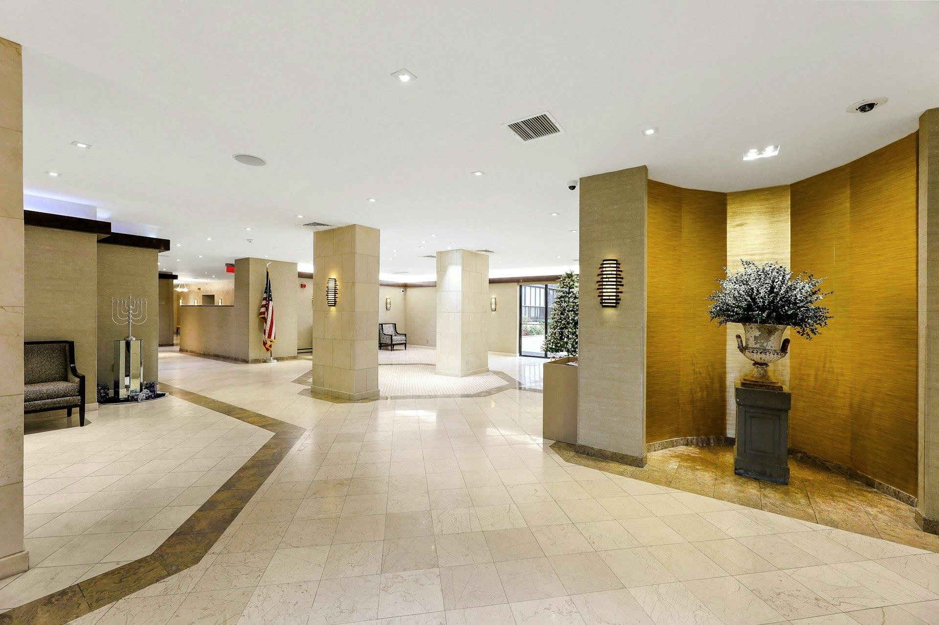 300 WINSTON DR Unit: C0910