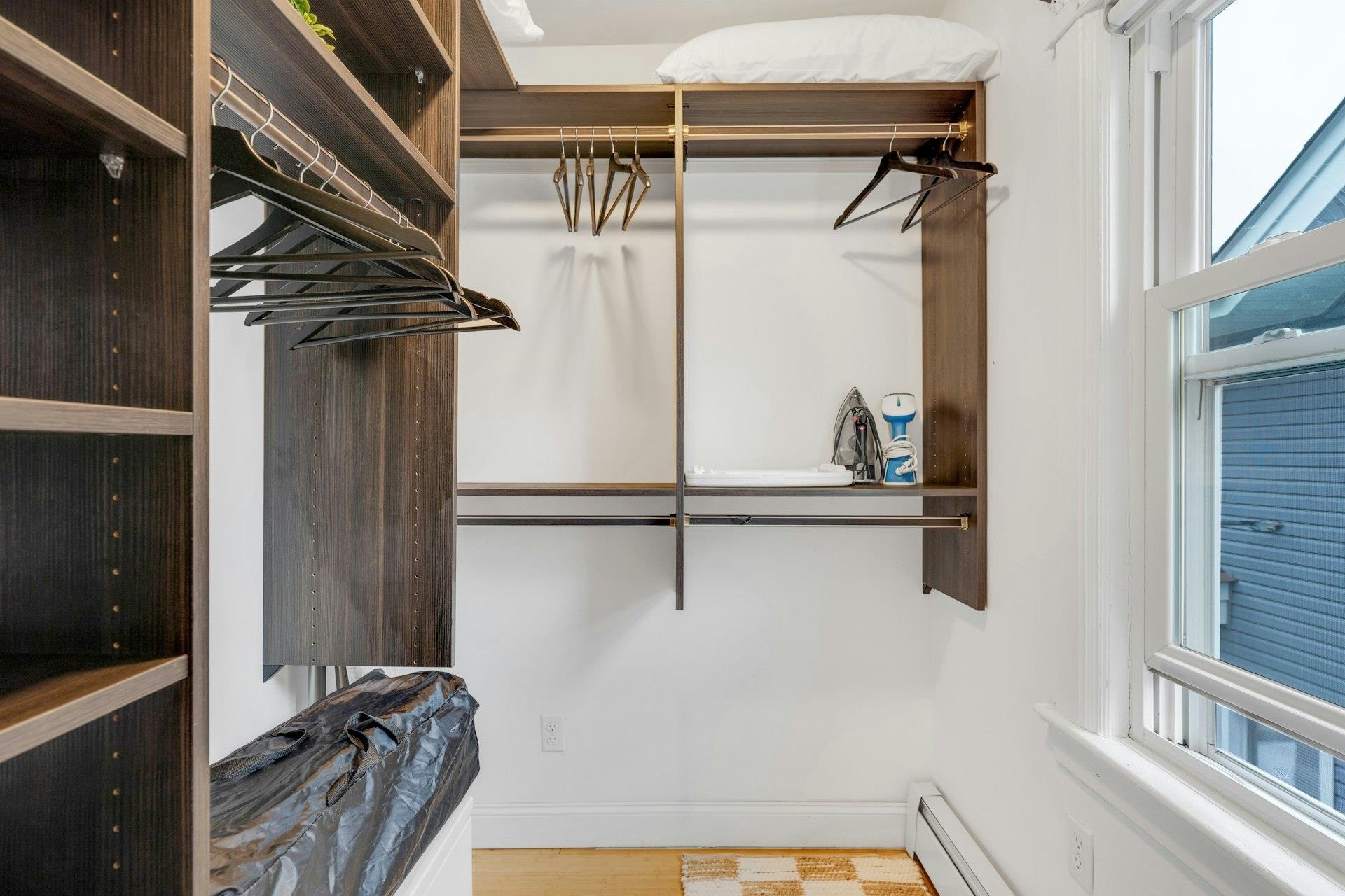 31 72ND ST