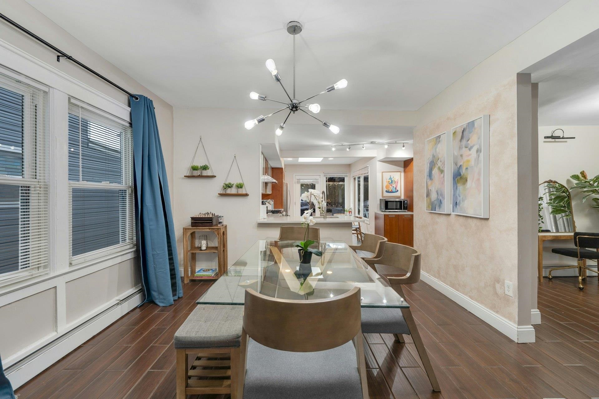 31 72ND ST