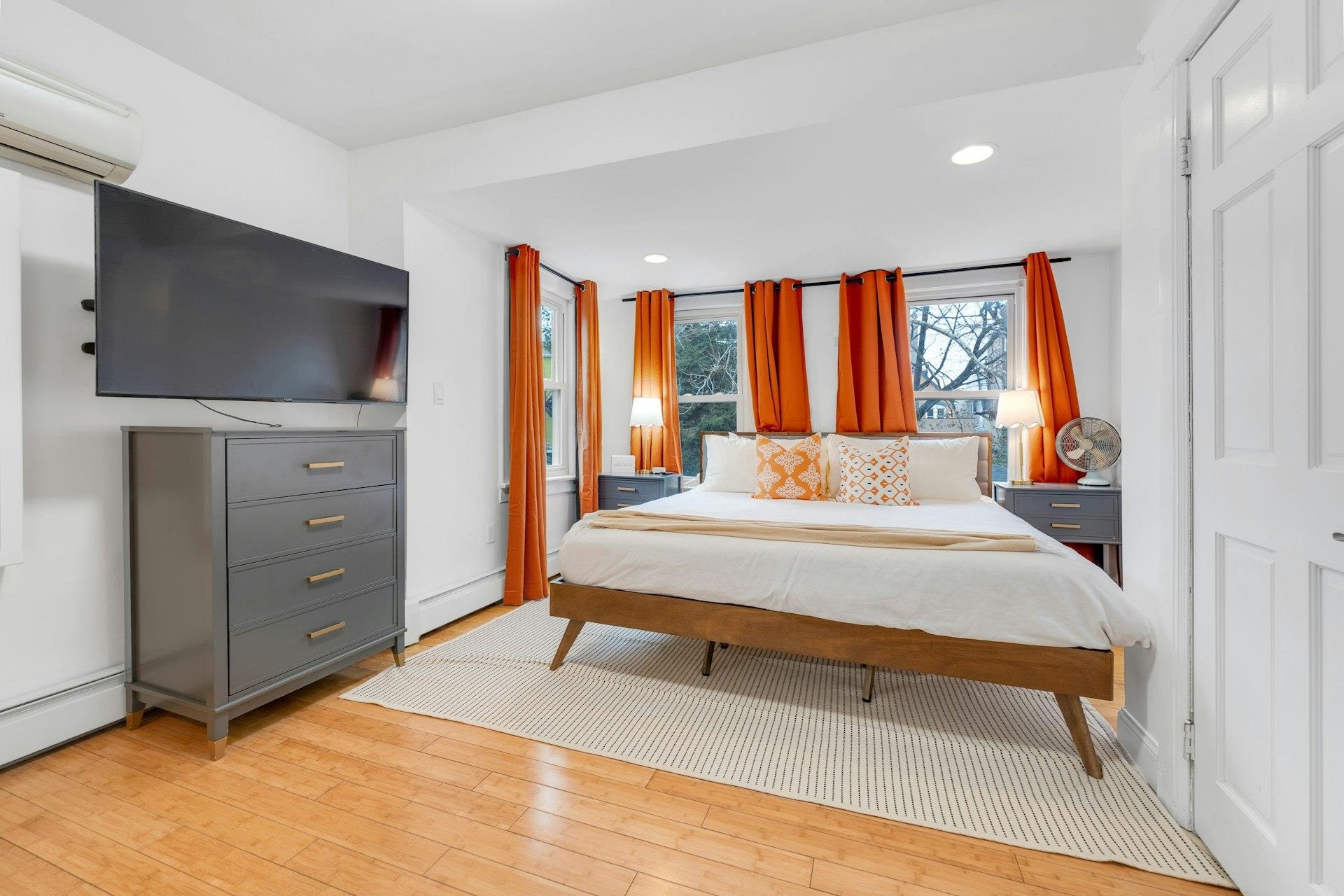 31 72ND ST